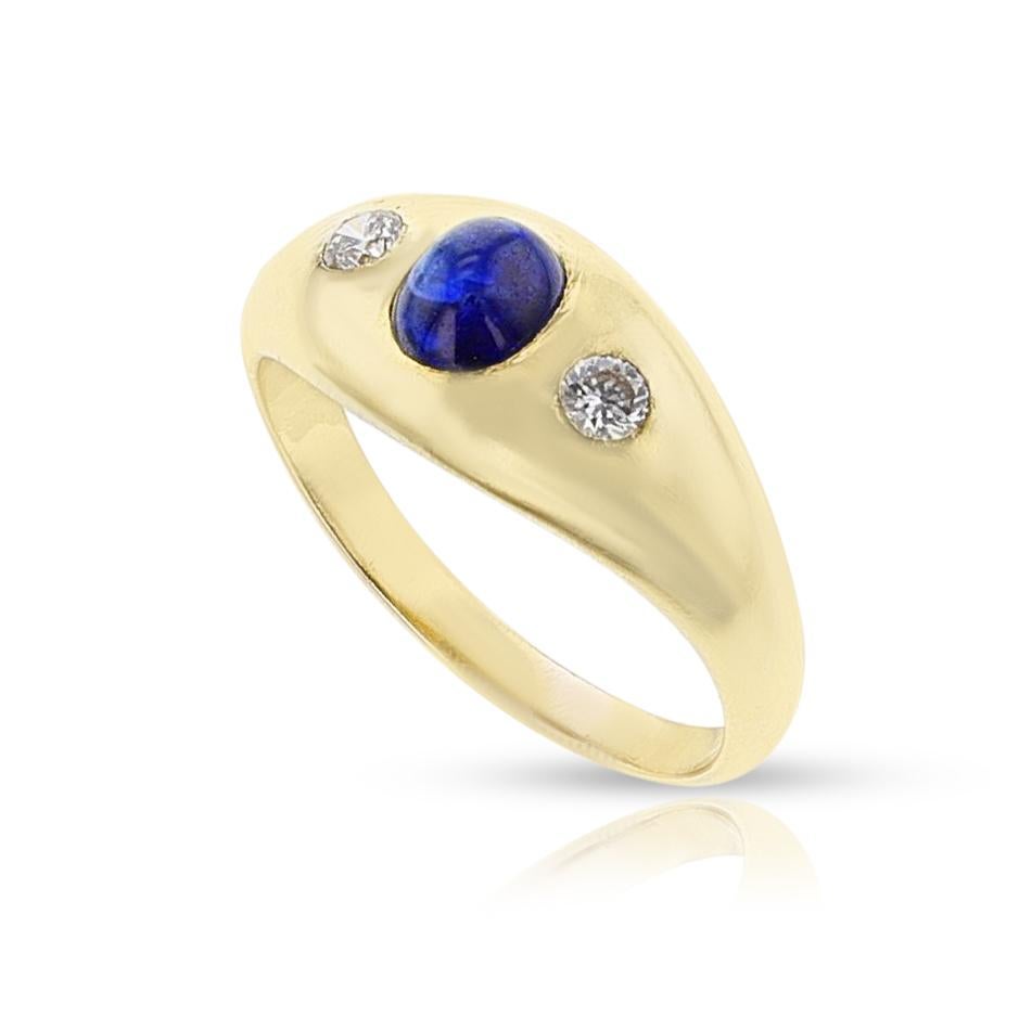 Sapphire Cabochon and Diamond Vintage Ring In Excellent Condition For Sale In New York, NY
