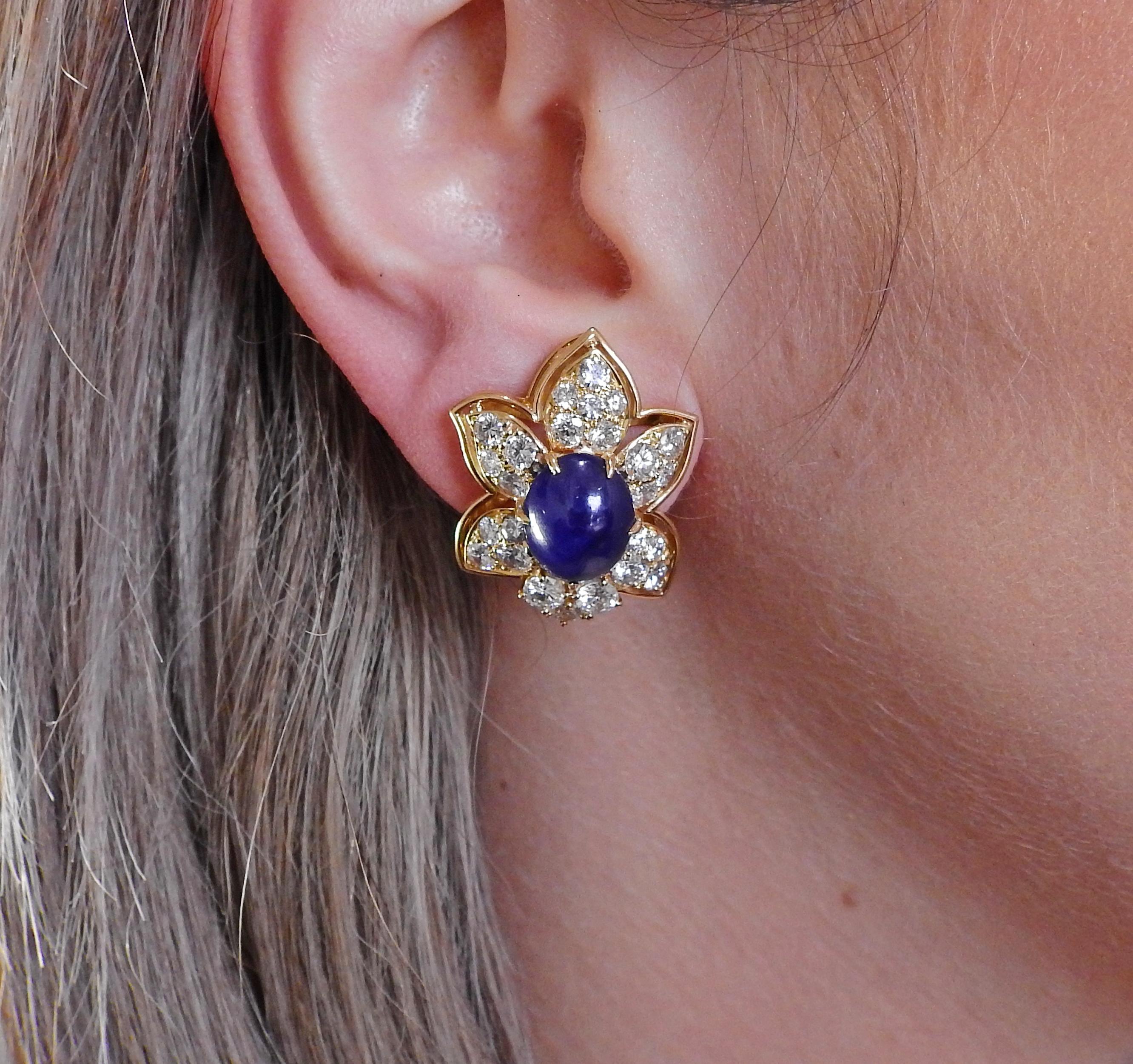 Sapphire Cabochon Diamond Gold Earrings In Excellent Condition For Sale In New York, NY