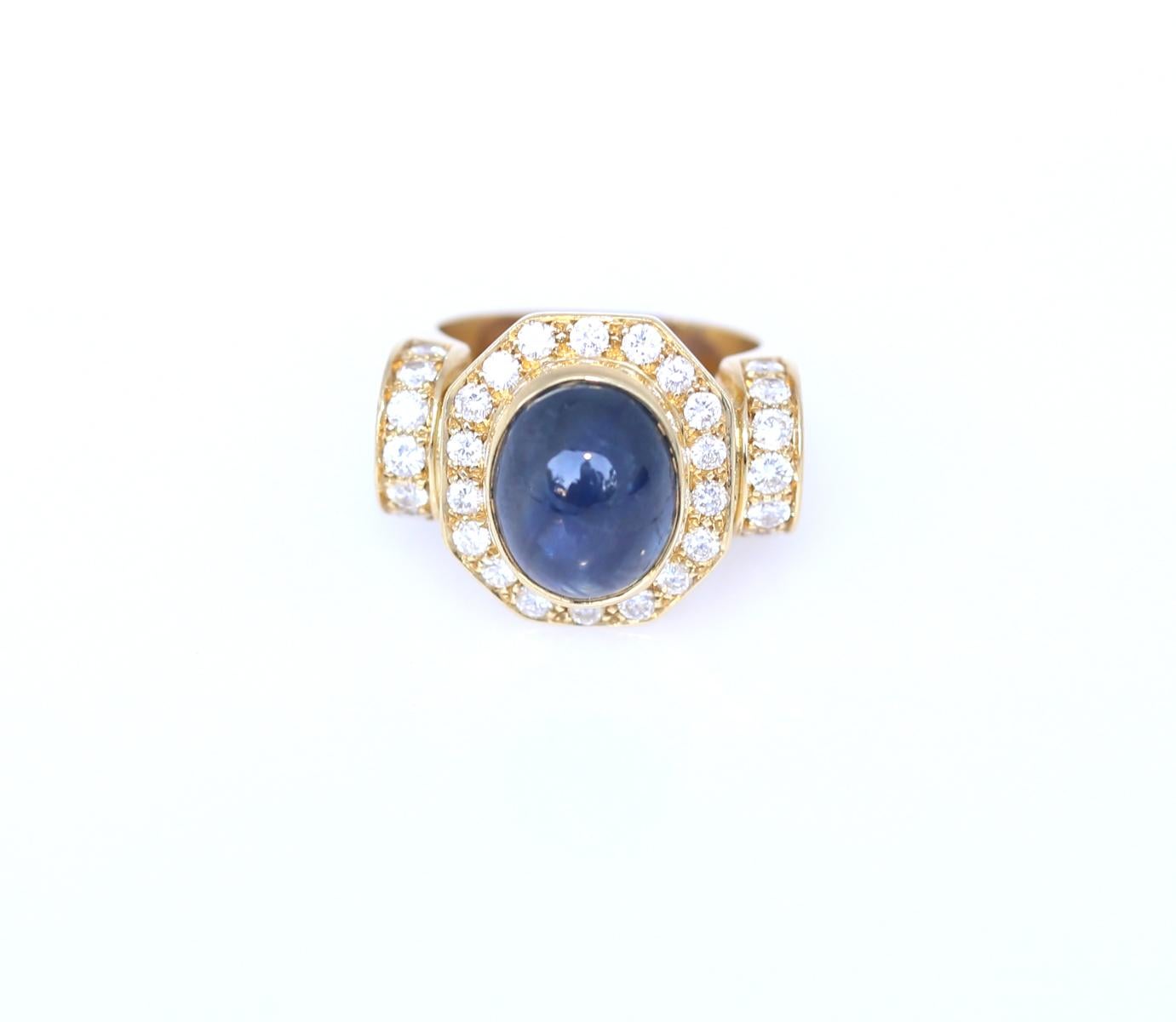 Sapphire Cabochon Diamonds 18K Yellow Gold Ring, 1970 2