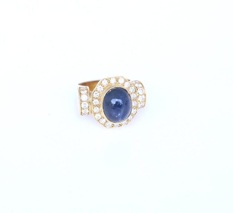Sapphire Cabochon Diamonds 18K Yellow Gold Ring, 1970 For Sale 4