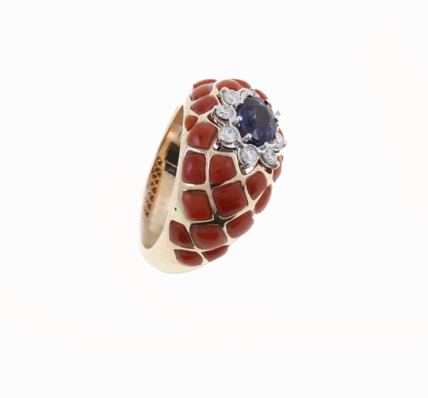 Retro Sapphire Coral Diamond Gold Ring