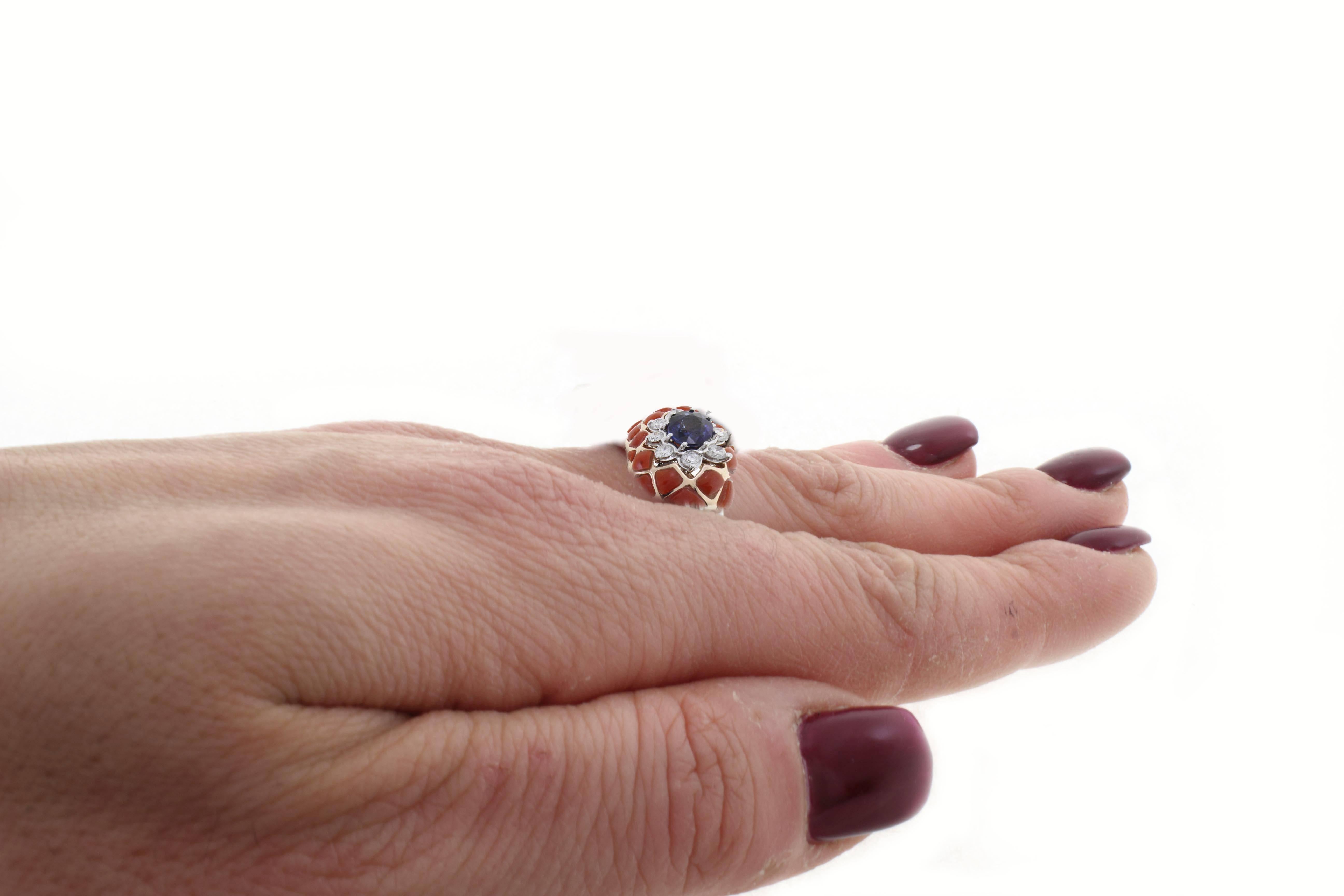 Women's Sapphire Coral Diamond Gold Ring