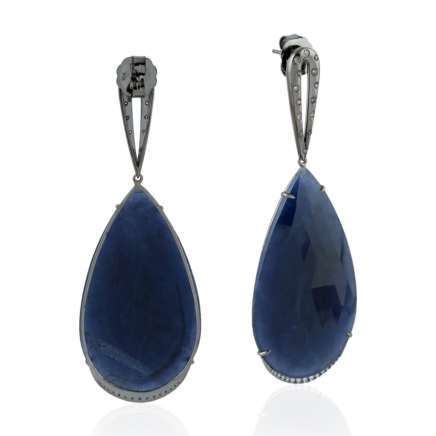 Art Deco Drop Shape Blue Sapphire Dangle Earring with Diamonds Made in 18k Gold For Sale