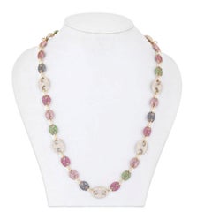 Collar de eslabones de oro amarillo de 14K con varios zafiros de 19,14 ct y un diamante de 8,45 ct