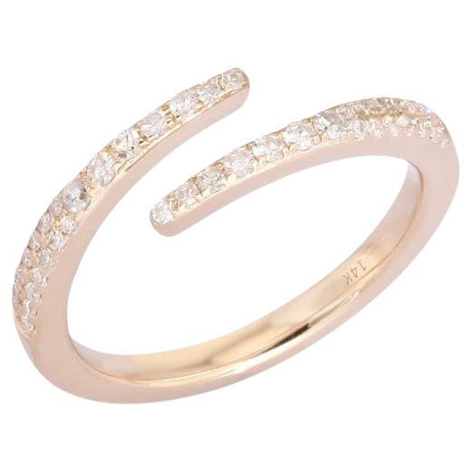 Bague en or jaune 14 carats (ou 18 carats sur demande) avec saphir et diamant