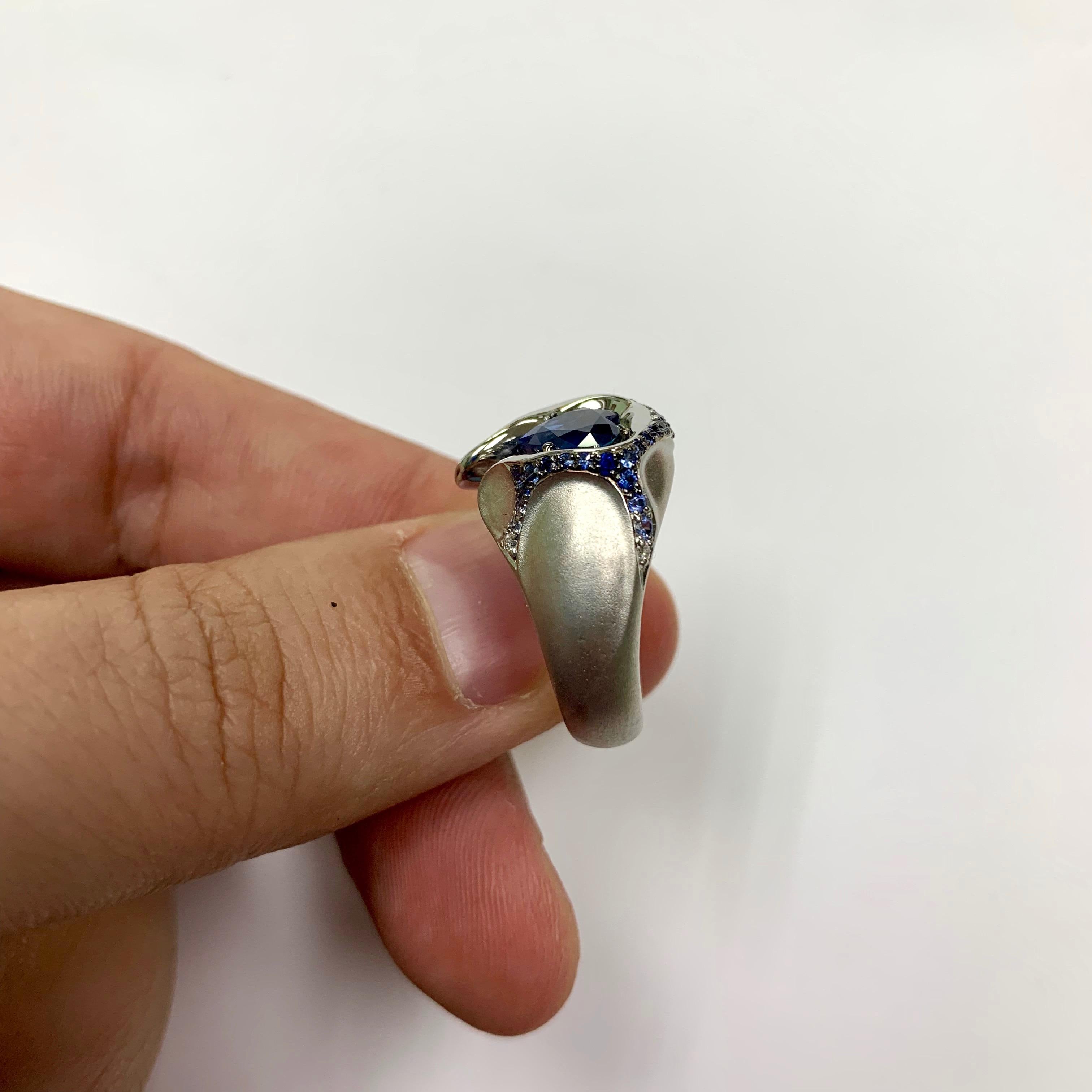 Contemporary Sapphire Diamond 18 Karat White Gold HeartBeat Ring For Sale
