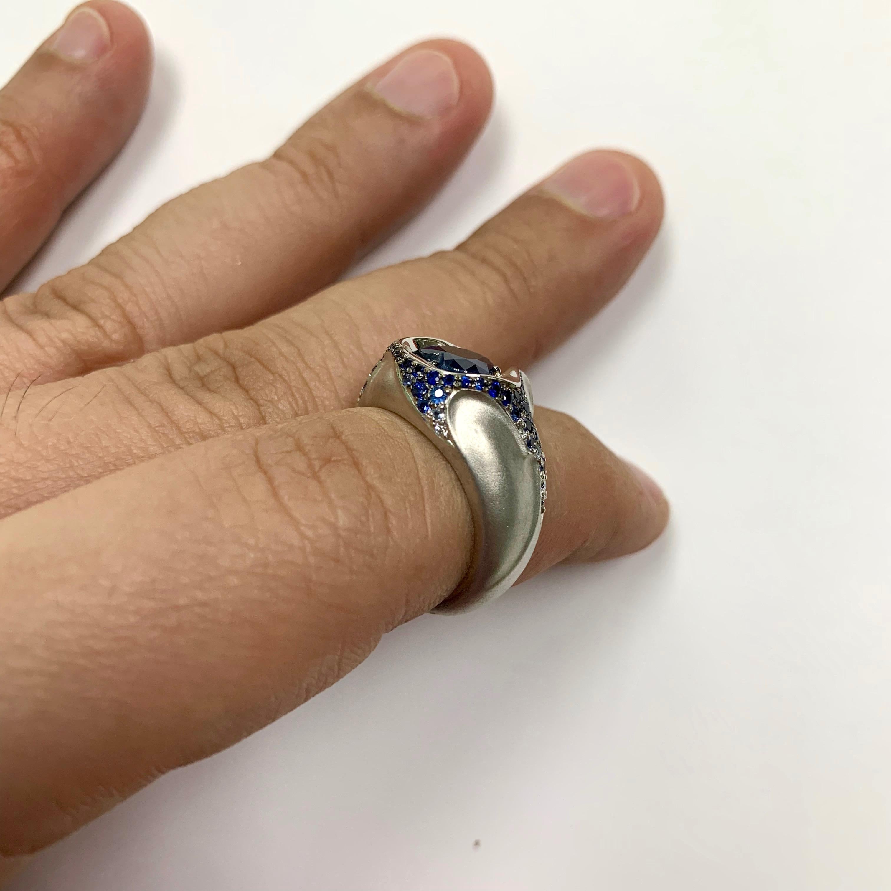 Women's Sapphire Diamond 18 Karat White Gold HeartBeat Ring For Sale