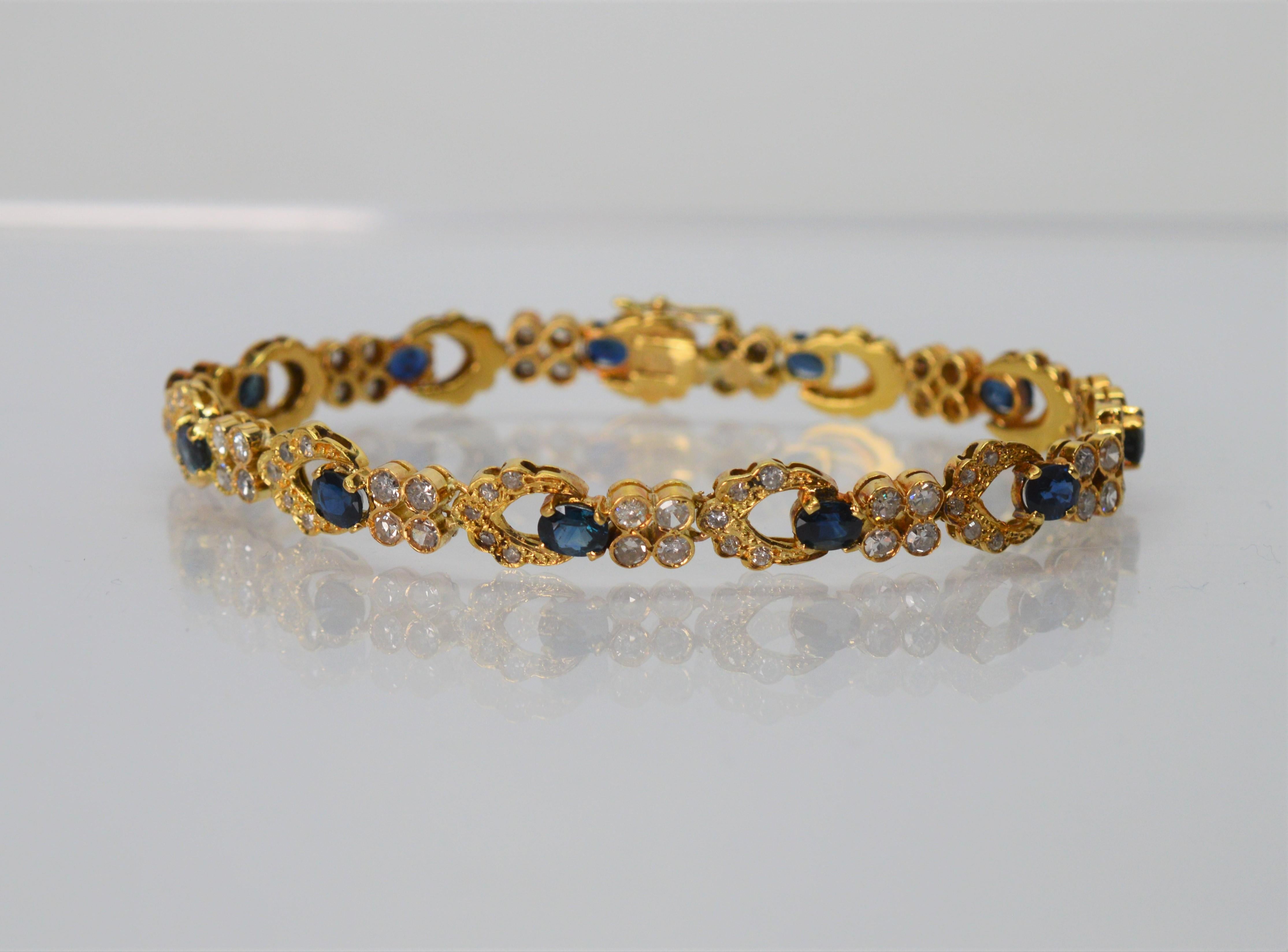 Sapphire Diamond 18 Karat Yellow Gold Bracelet 1