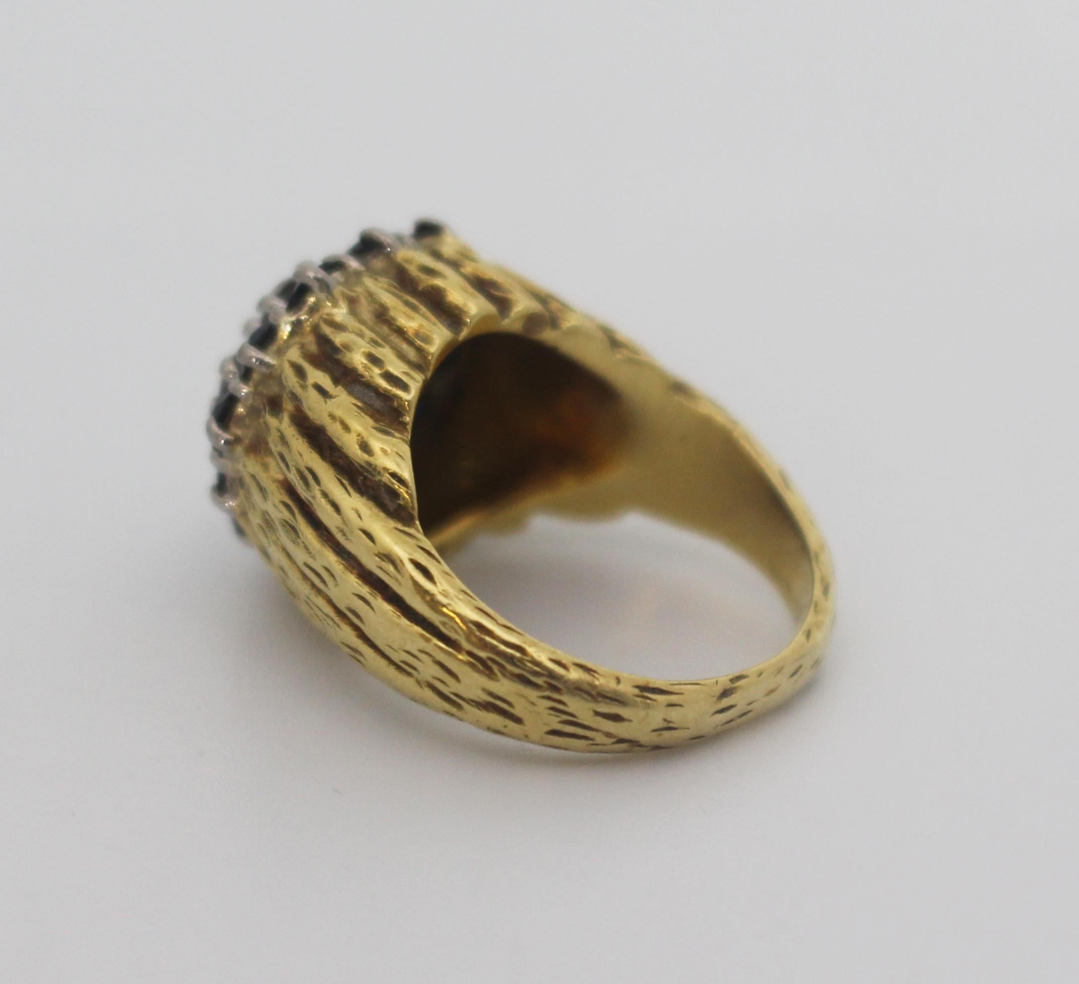 Bague en grappe de saphirs et de diamants 18 carats Bon état - En vente à Worcester, GB