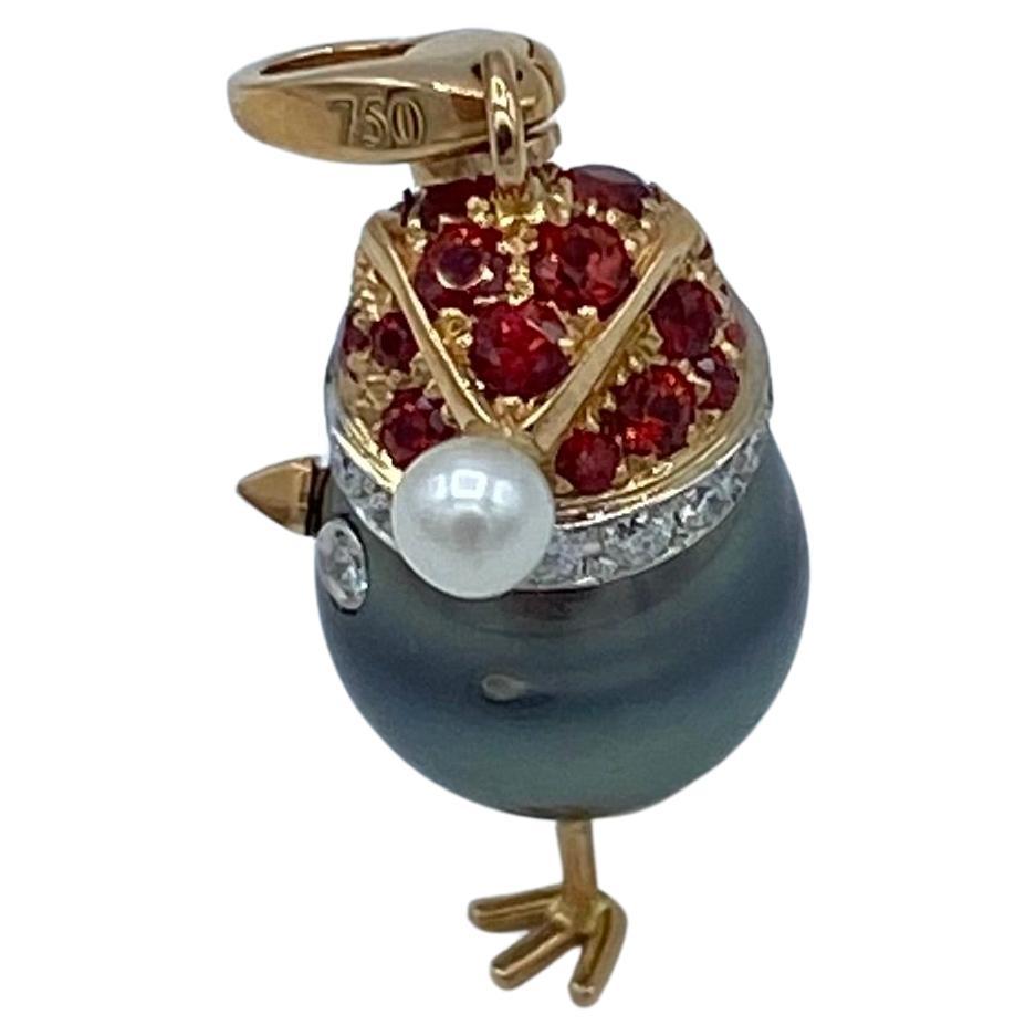 Sapphire Diamond 18kt Gold Pearl Christmas Chick Charm Pendant/Necklace In New Condition For Sale In Bussolengo, Verona