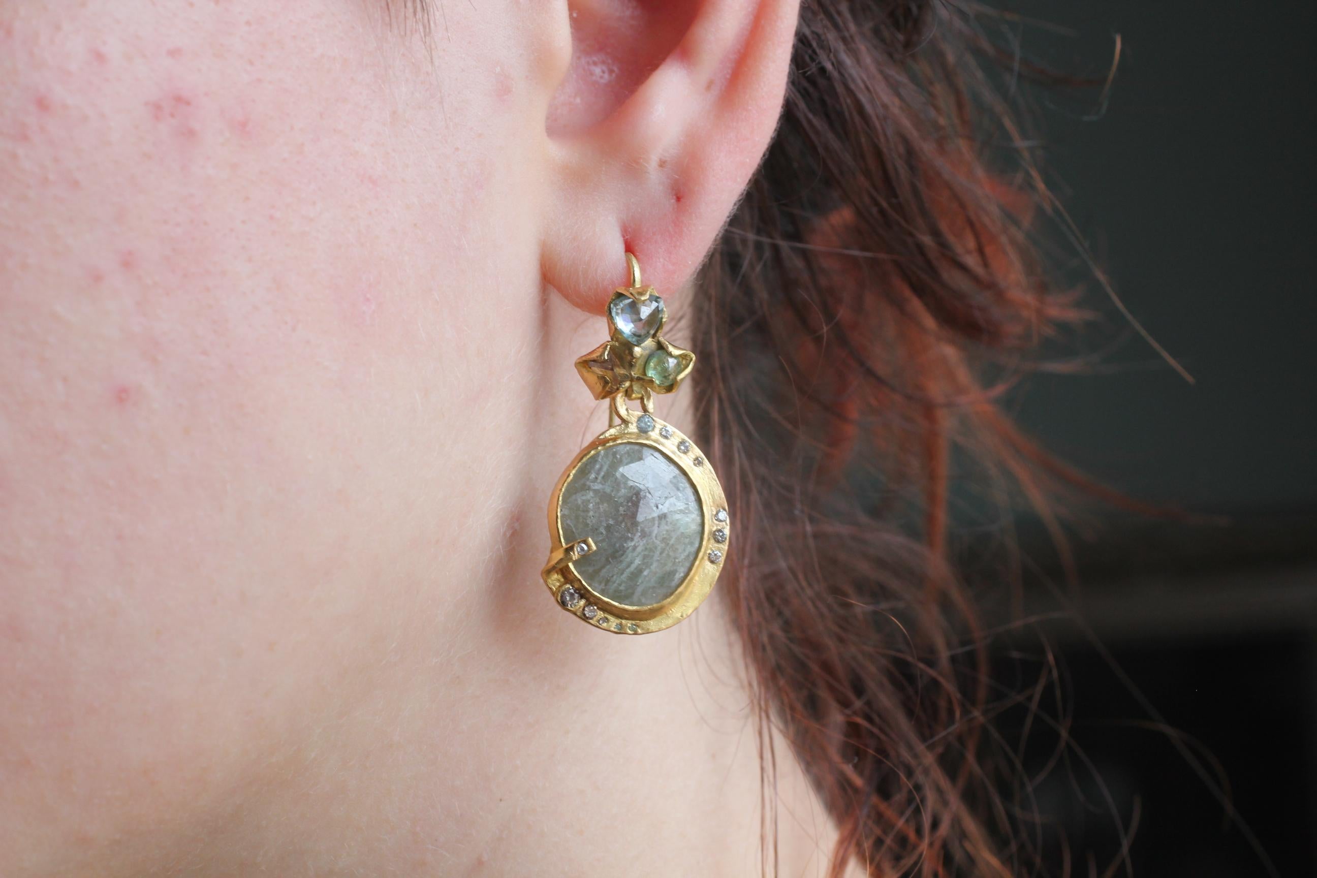 Large Gray Sapphire Diamond 22-21 Karat Gold Dangle Drop Organic Earrings 11
