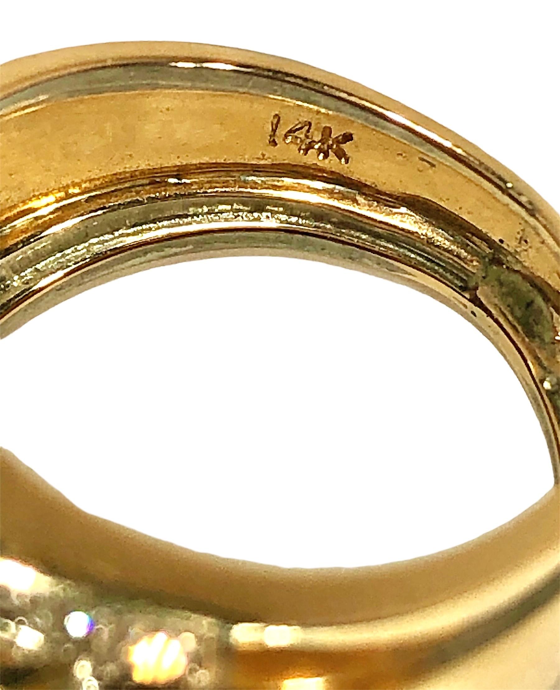 Bague à la mode d'époque rétro en or rose 14 carats, saphirs et diamants en vente 2