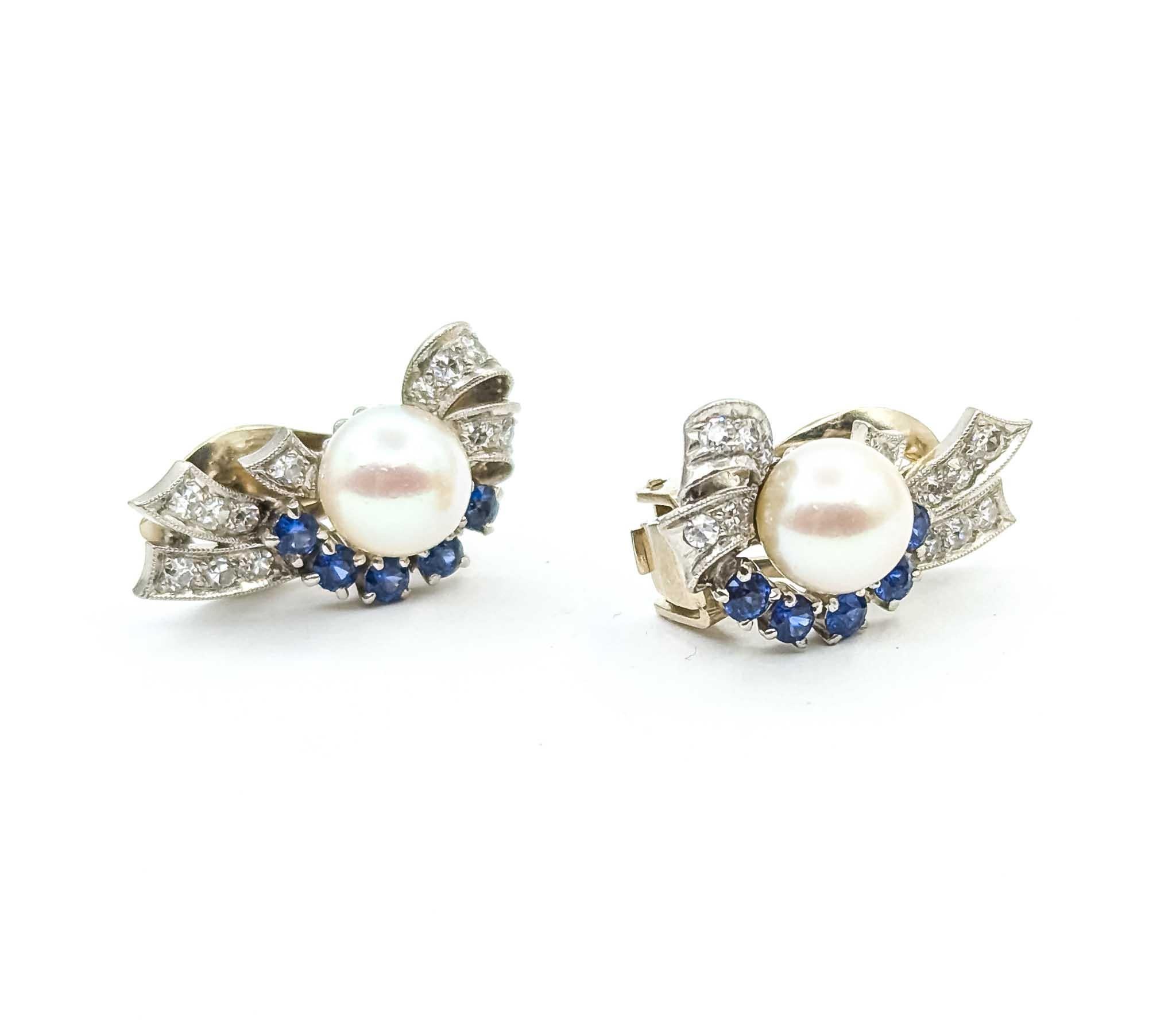 Pendientes de Zafiro, Diamante y Perla en Oro Blanco de 14k en Excelente estado para la venta en Bloomington, MN
