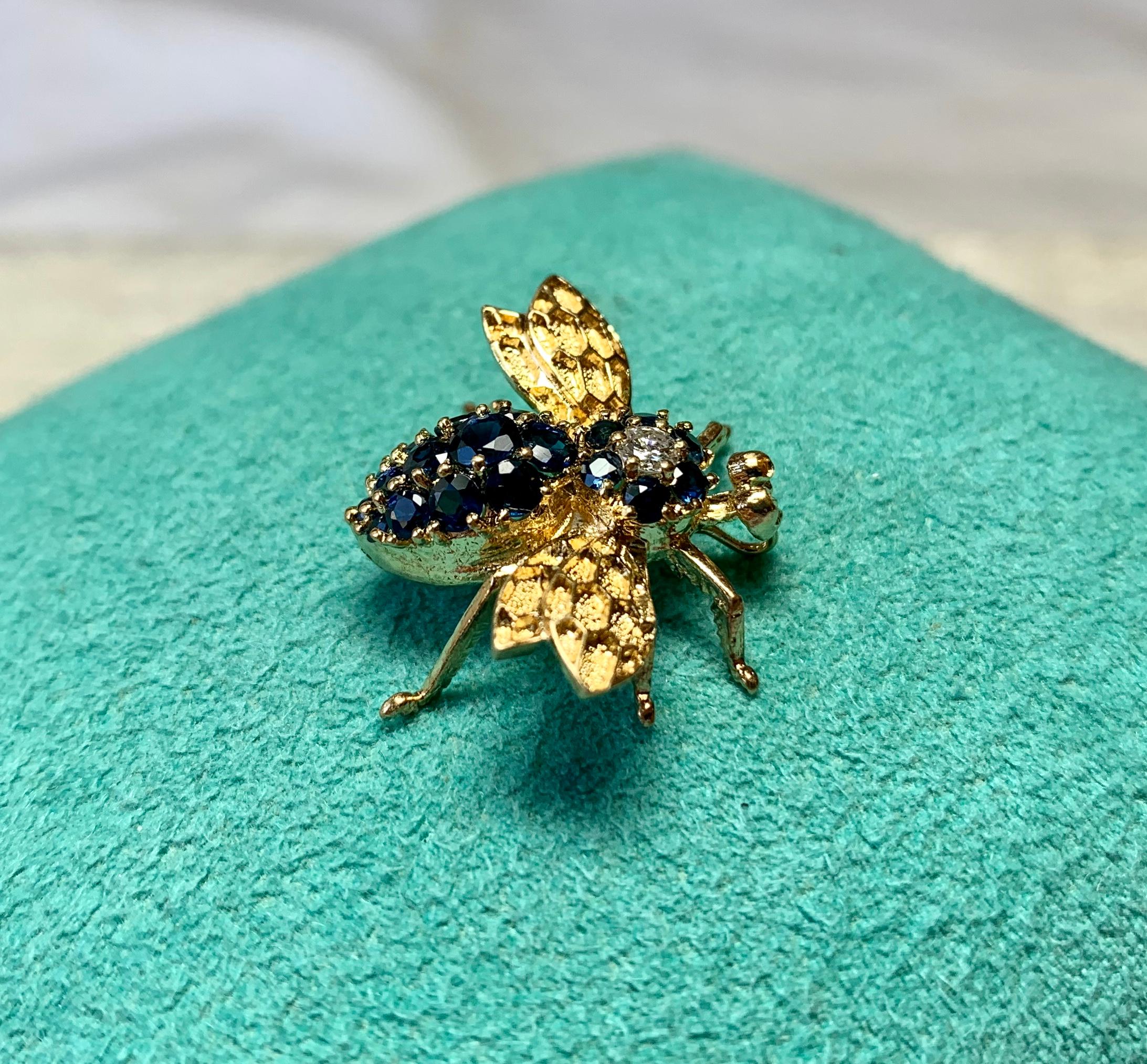 Modern Sapphire Diamond Bee Insect Pendant 14 Karat Gold Estate Necklace