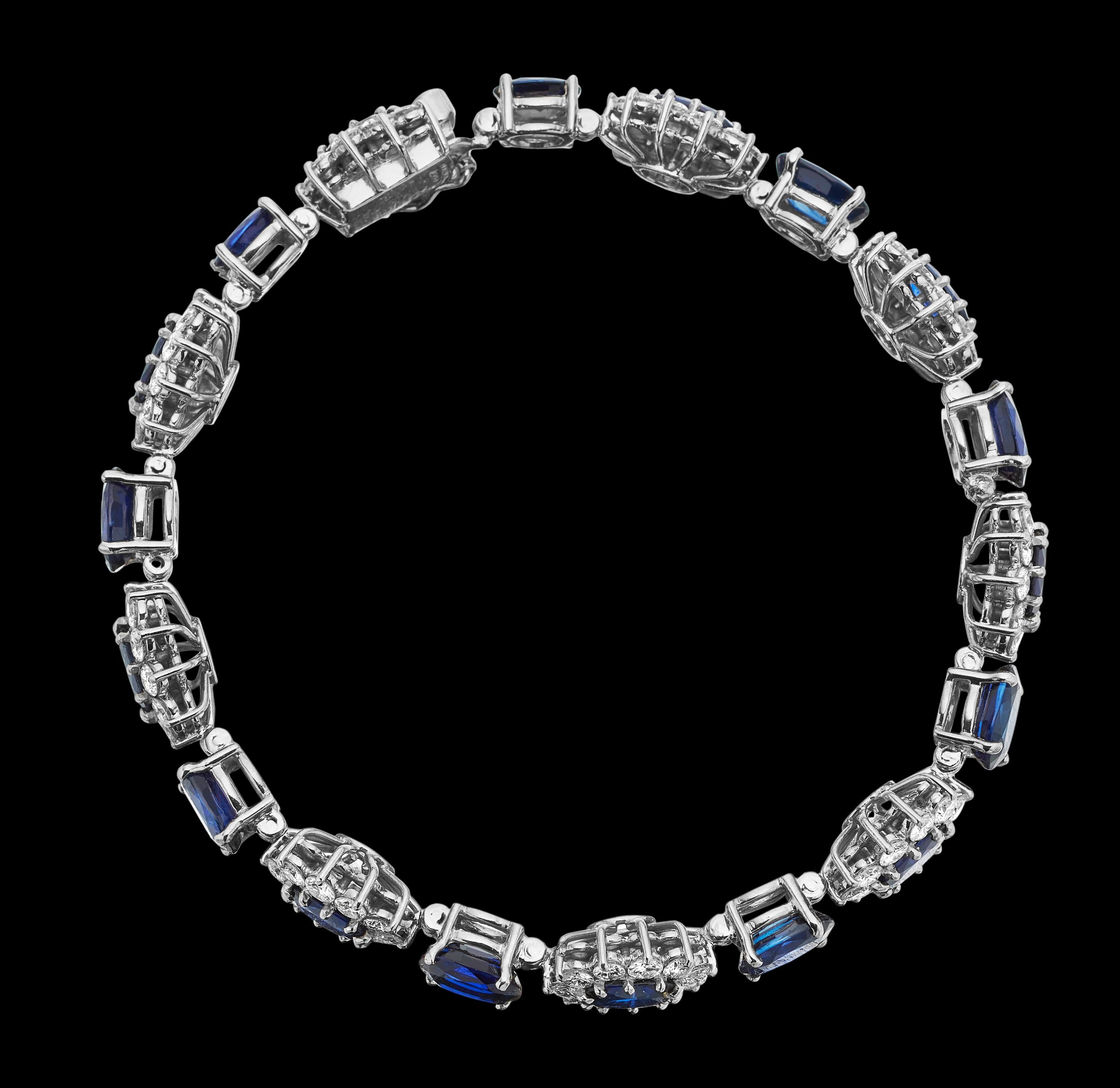 Sapphire and Diamond Cluster Bracelet in 18ct White Gold In Excellent Condition For Sale In London, GB