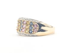 Anillo Racimo de Zafiro y Diamantes en Oro Amarillo de 14k