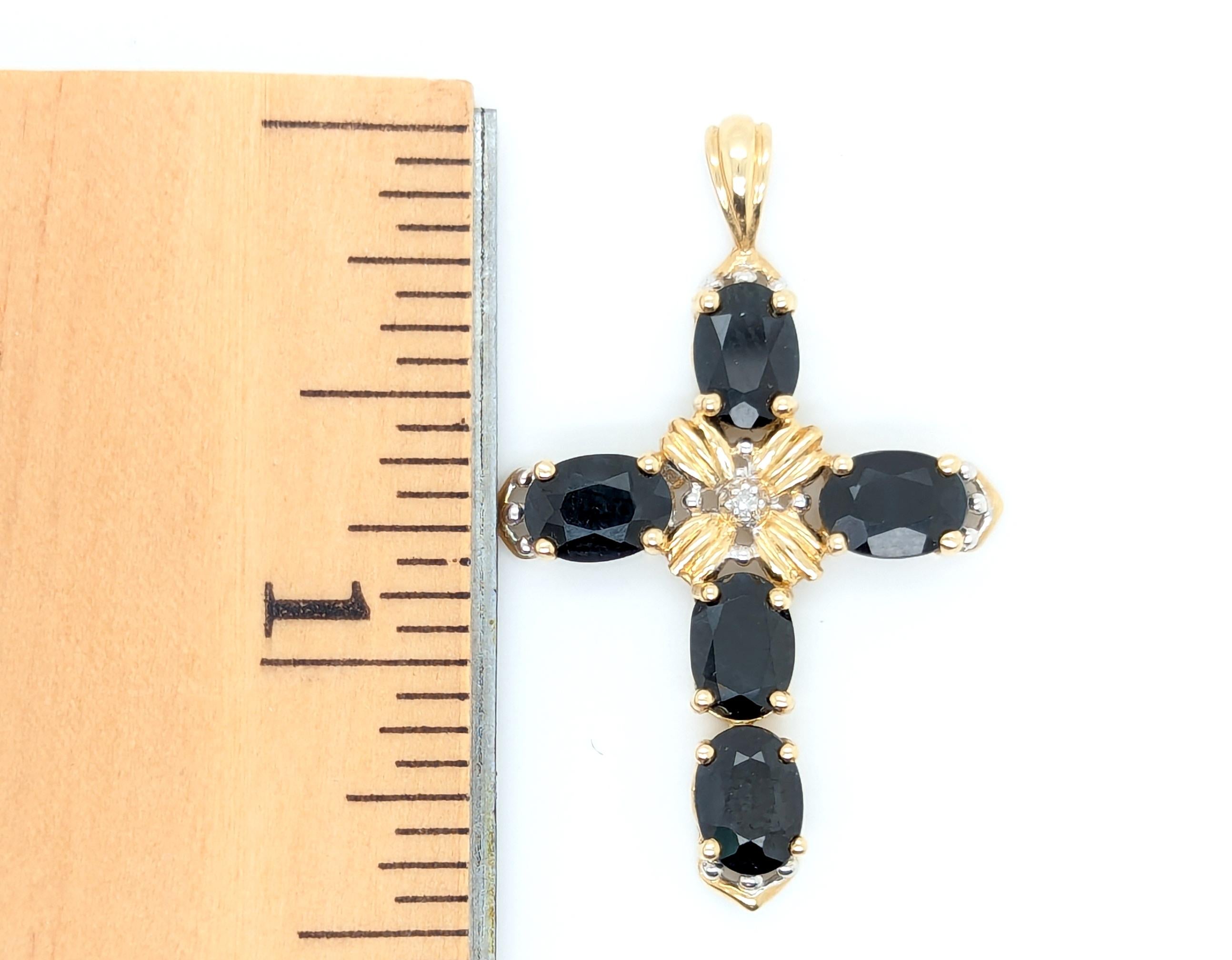 Femenino o masculino Zafiro Diamante Cruz Collar Colgante 5ct Crucifijo 14K Septiembre Birthstone