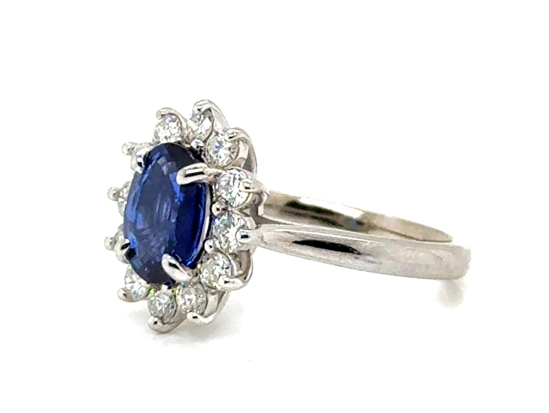 Verlobungsring mit Saphir und Diamant 2,56 Karat 14K Weißgold Prinzessin Di Prinzessin Kate (Ovalschliff) im Angebot