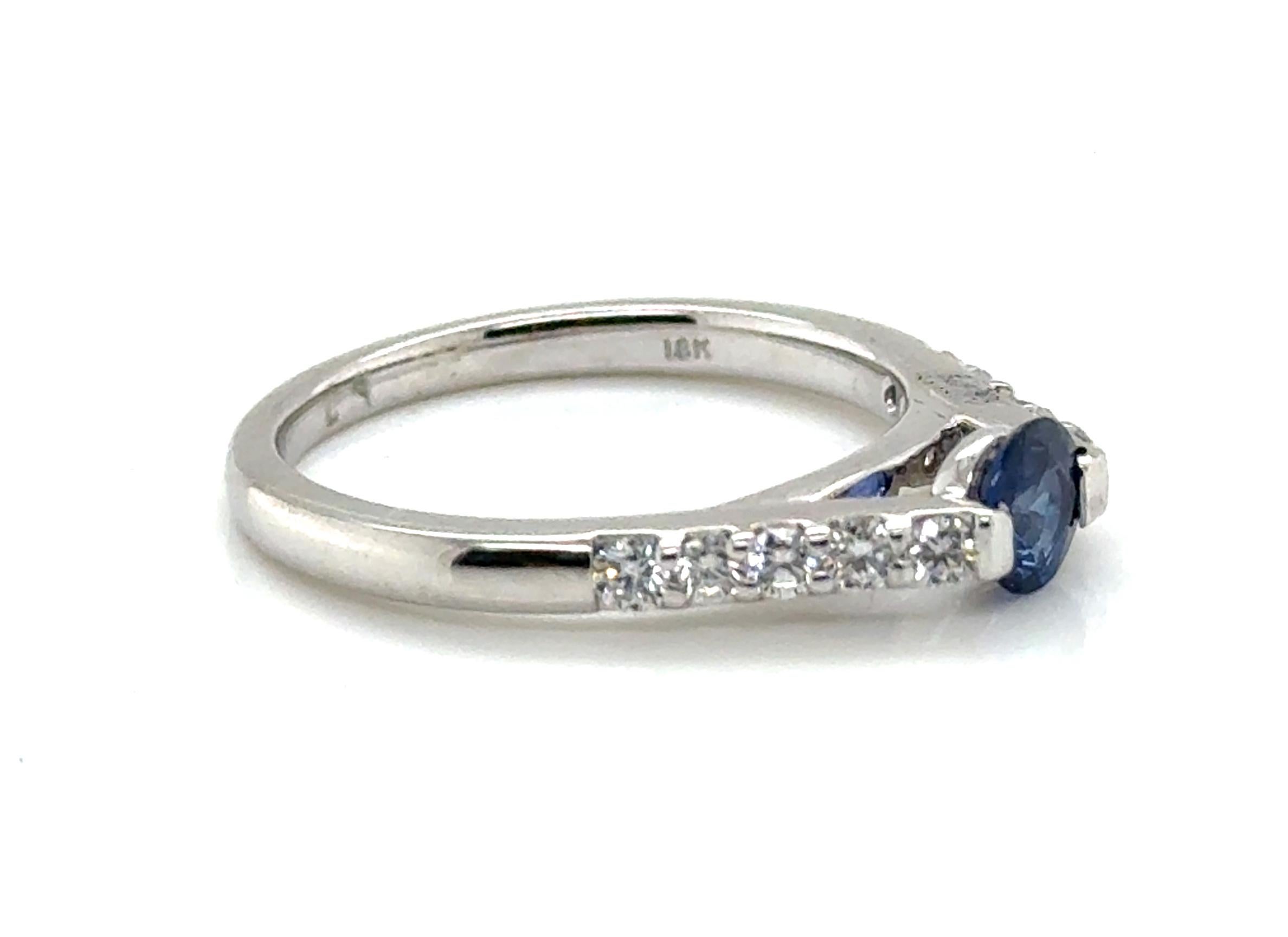 Nuevo Anillo de Compromiso Zafiro Diamante Caressa .85ct Oro Blanco 18K Birthstone 



Con un zafiro azul natural auténtico de 0,50 quilates, talla redonda

Los diamantes ofrecen una calidez magnífica

Perfecto para una ocasión especial o
