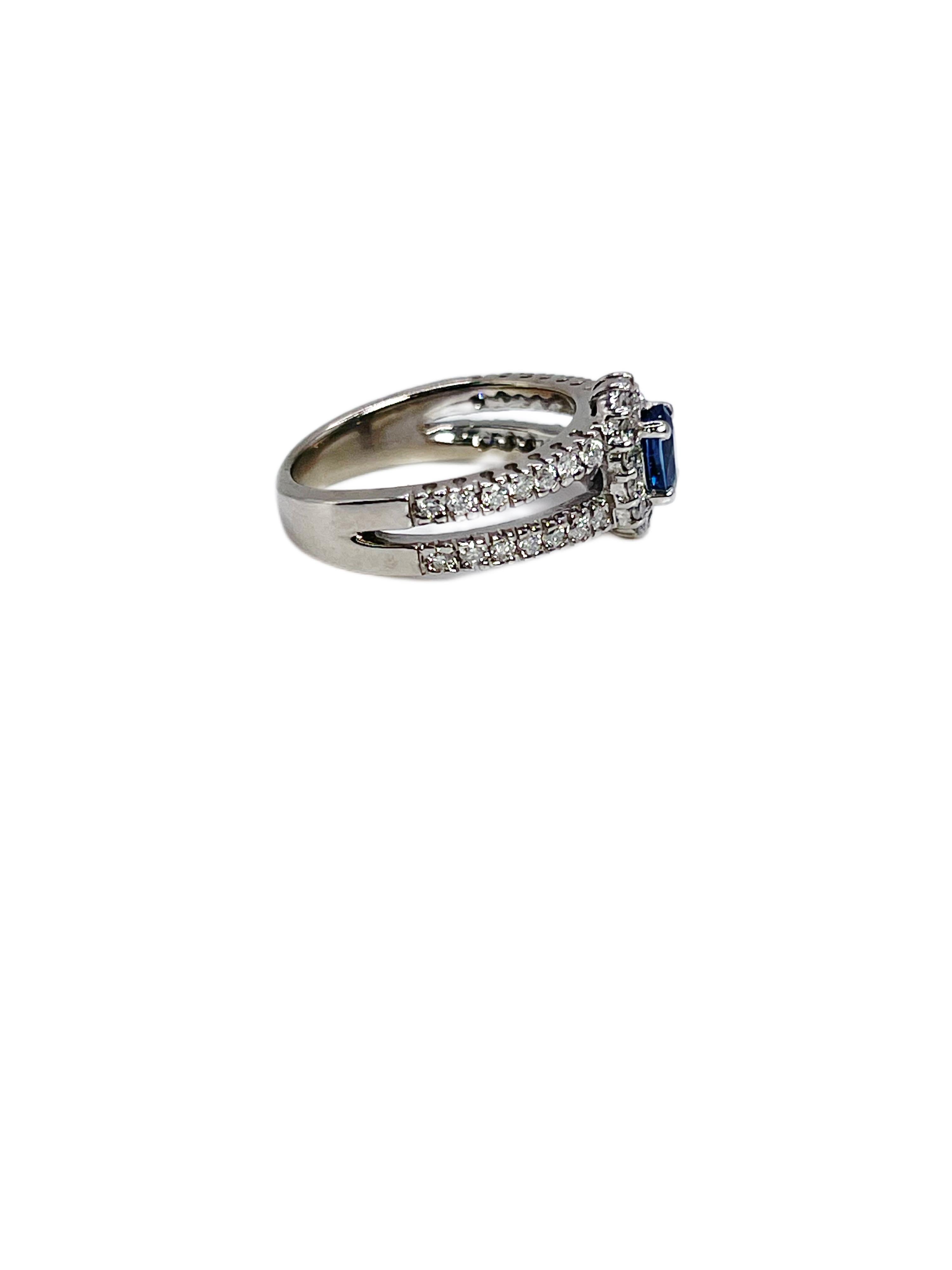 Bague de fiançailles saphir et diamant en or blanc 14 carats, bague saphir ovale Pour femmes en vente