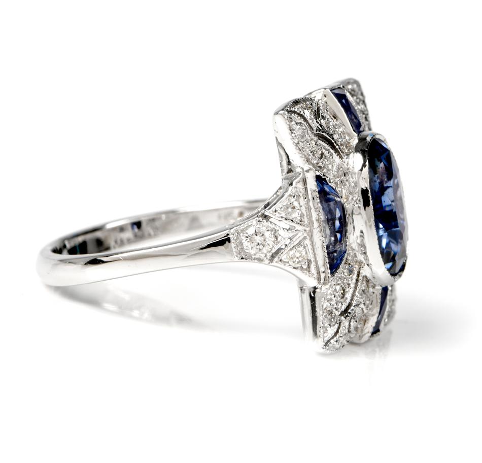Art Deco Sapphire Diamond Filligree 18 Karat Gold Diamond Ring