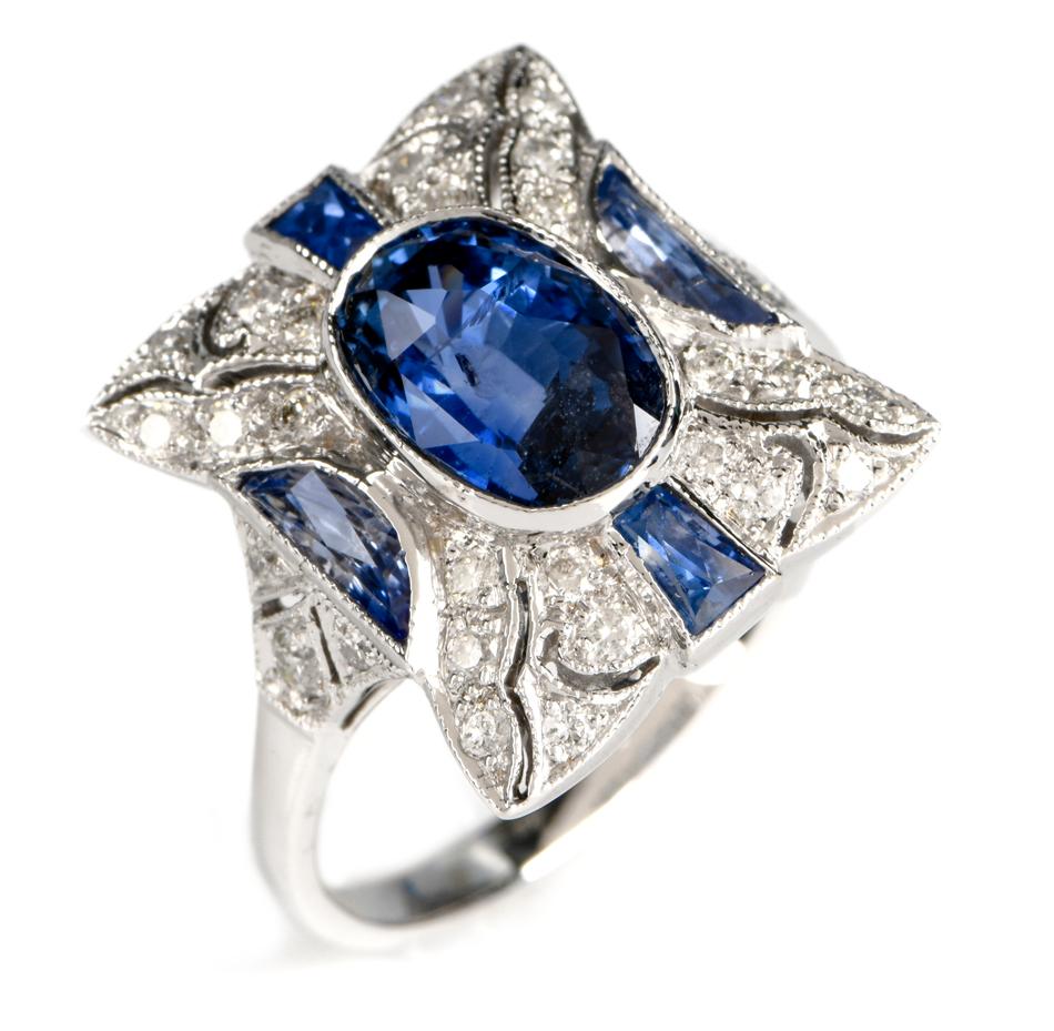 Sapphire Diamond Filligree 18 Karat Gold Diamond Ring 1
