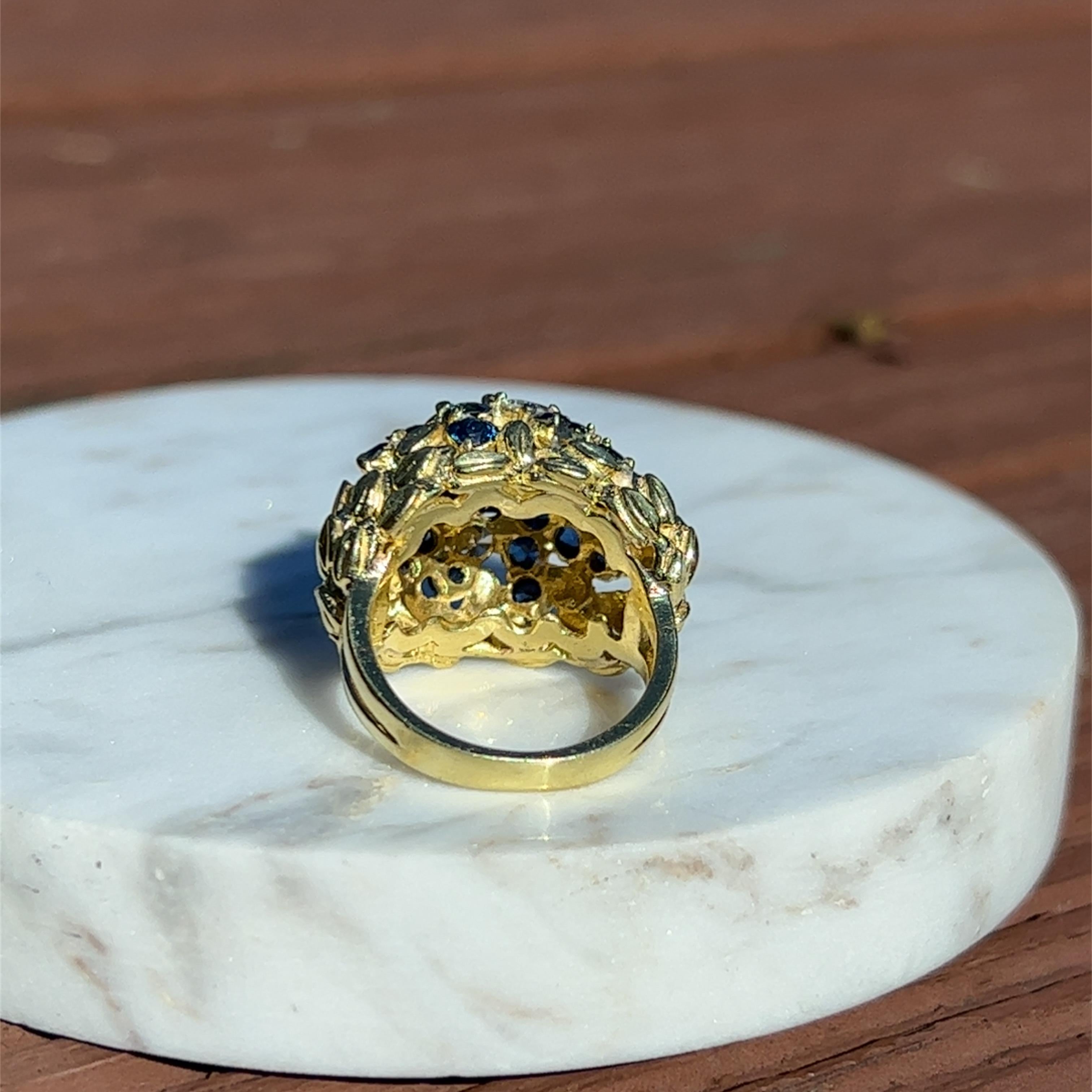 Sapphire & Diamond Flower Design Dome Ring in 18K Yellow Gold  In Good Condition For Sale In Towson, MD