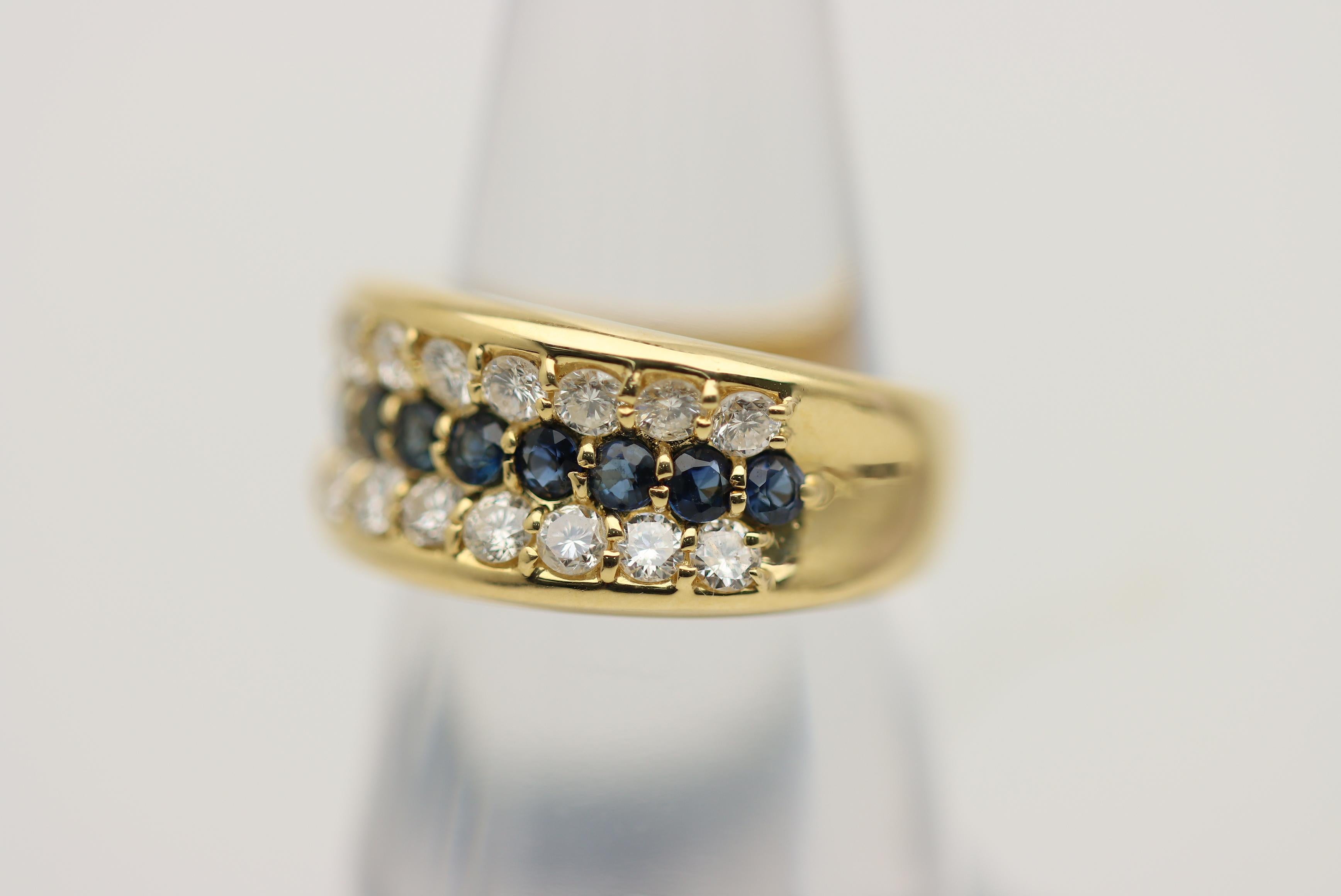 Sapphire Diamond Gold Ring In New Condition For Sale In Beverly Hills, CA
