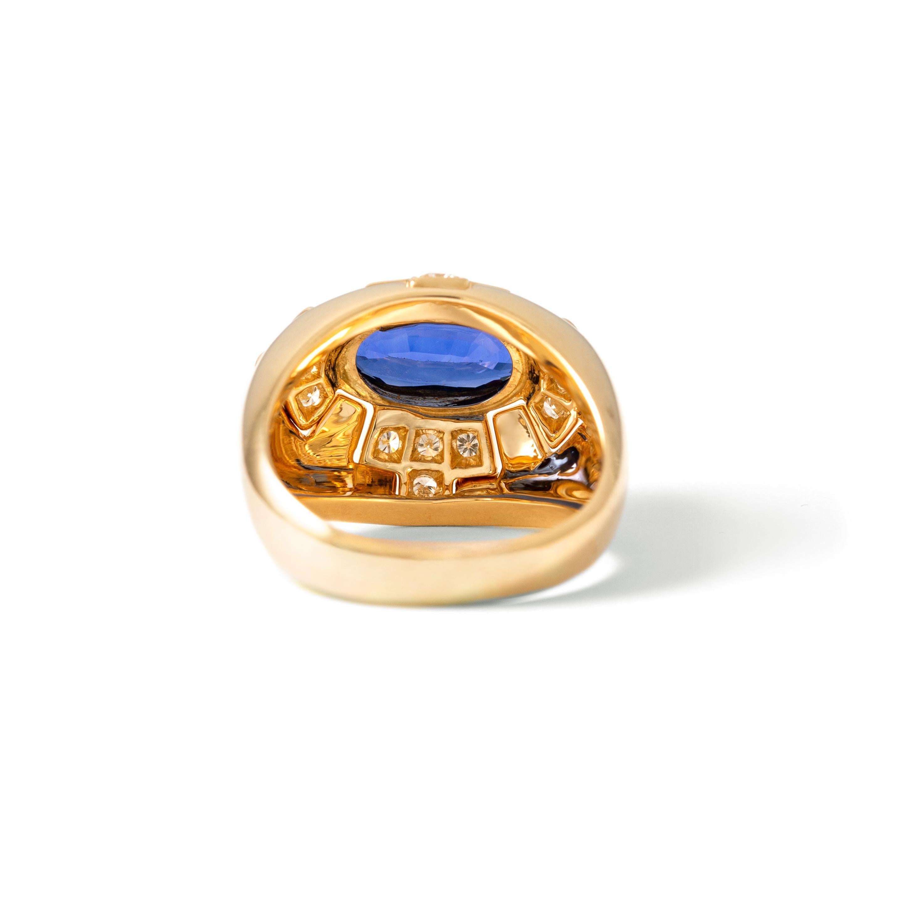 Oval Cut Sapphire Diamond Gold Ring For Sale