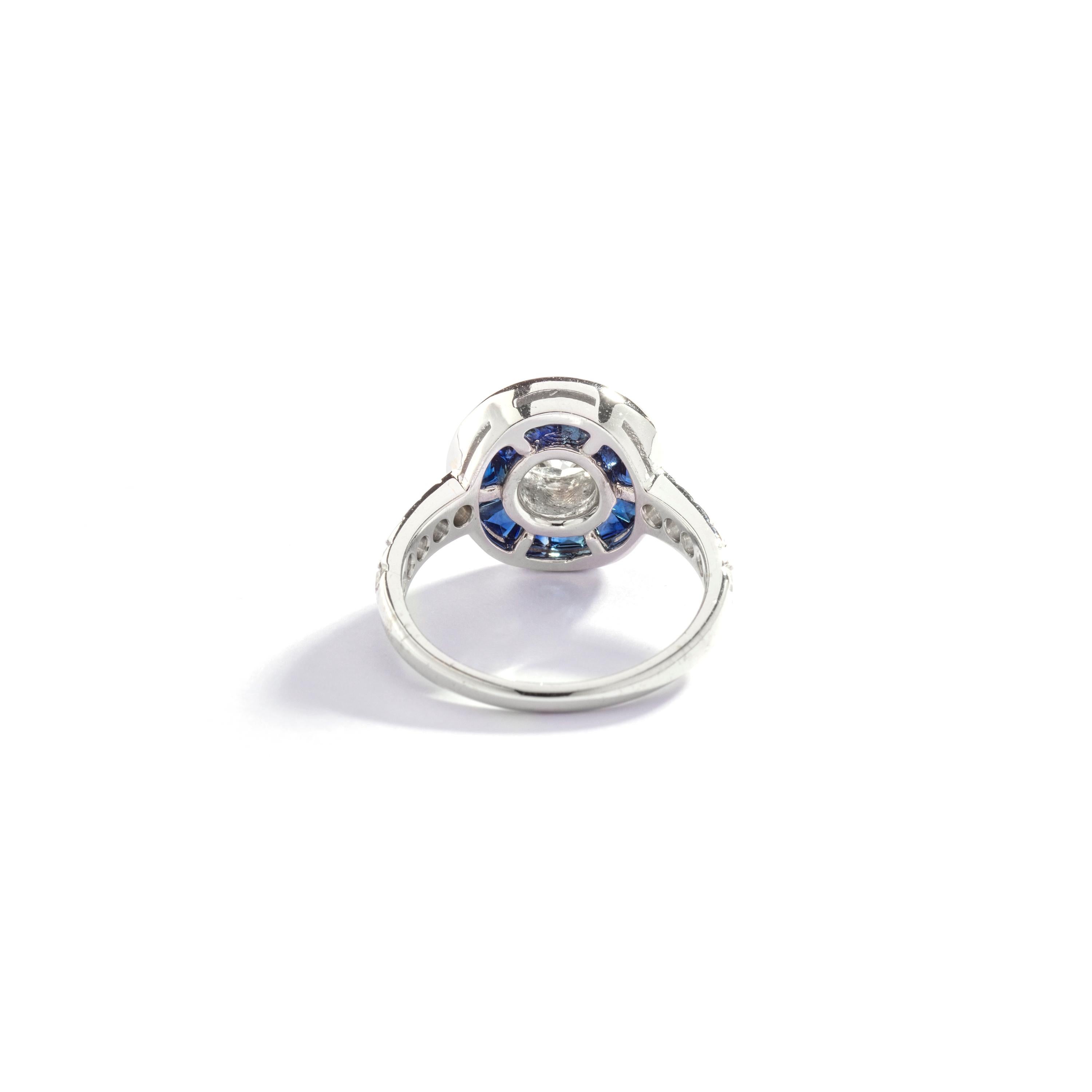 Contemporary Sapphire Diamond Gold Ring For Sale