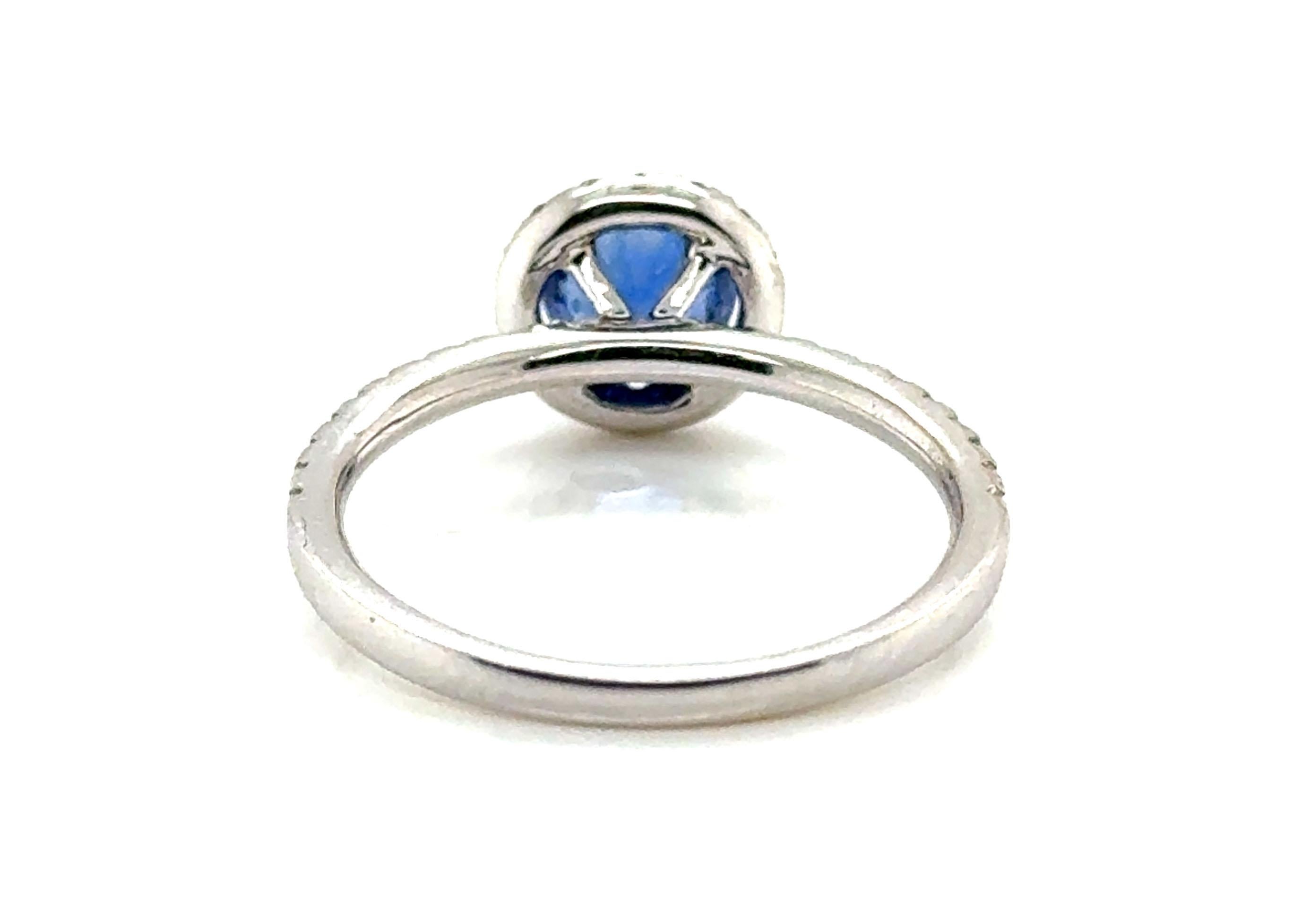 Anello di fidanzamento con zaffiro e diamante a forma di aureola 1,52 carati 18K &New in vendita 2