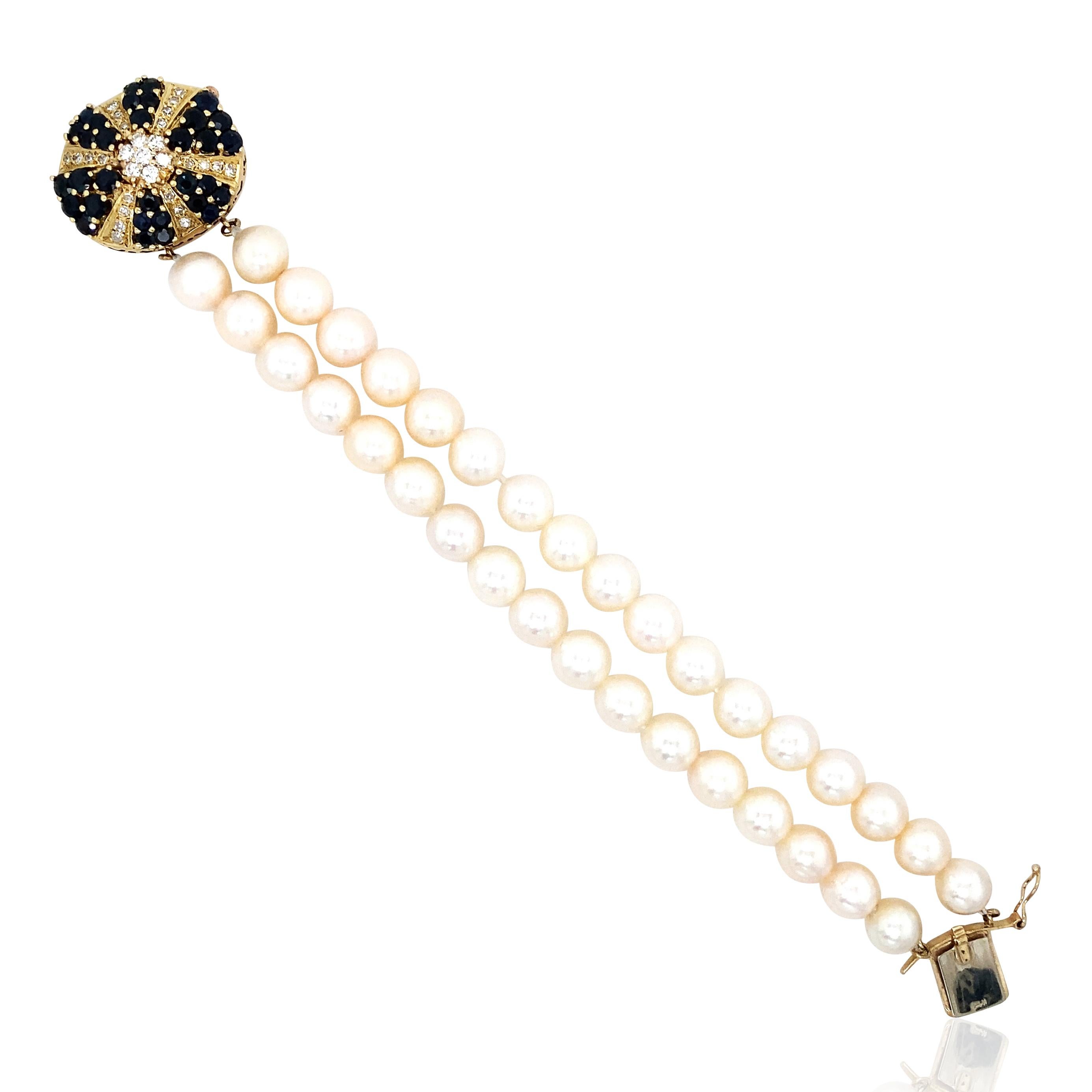 Sapphire Diamond Pendant Pearl Bracelet In Good Condition For Sale In New York, NY
