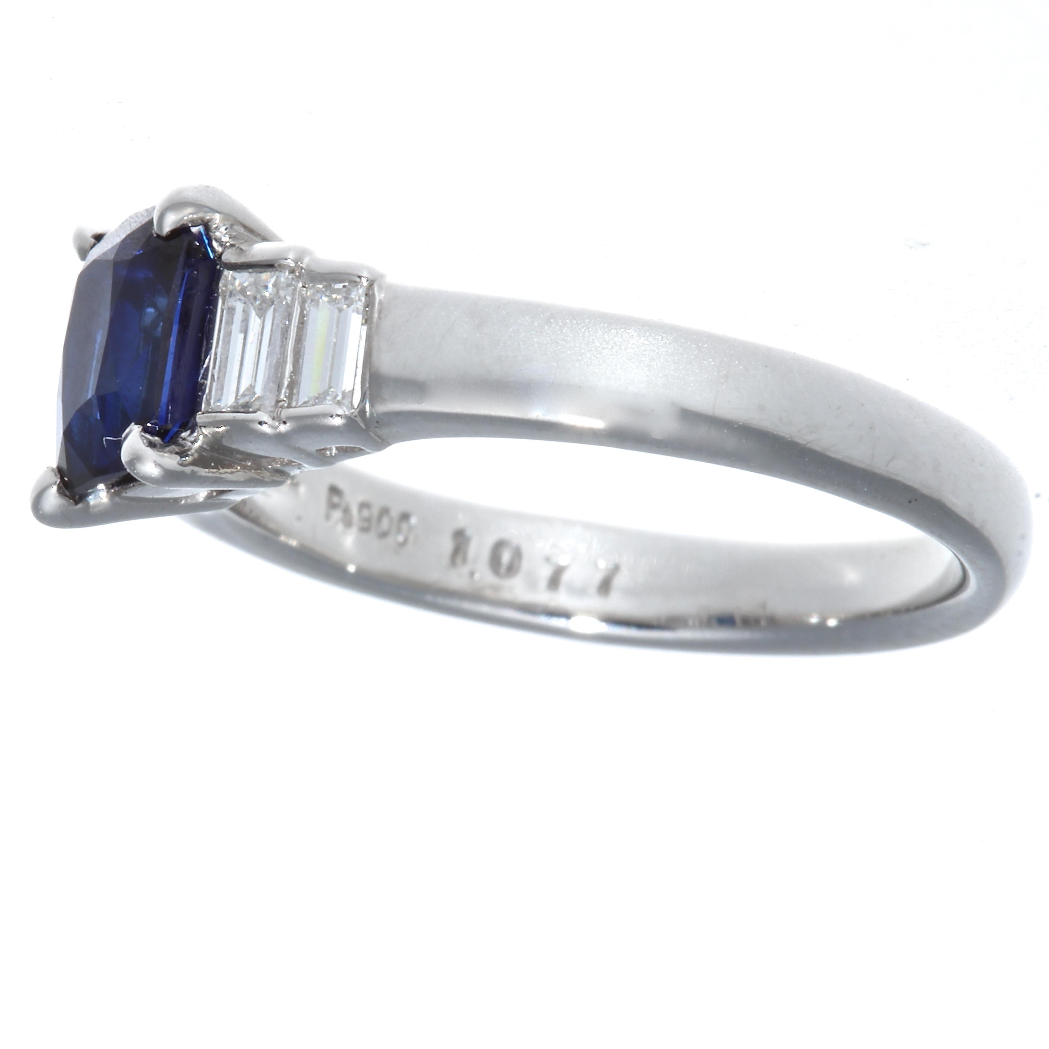 Sapphire Diamond Platinum Engagement Ring In Excellent Condition In Beverly Hills, CA