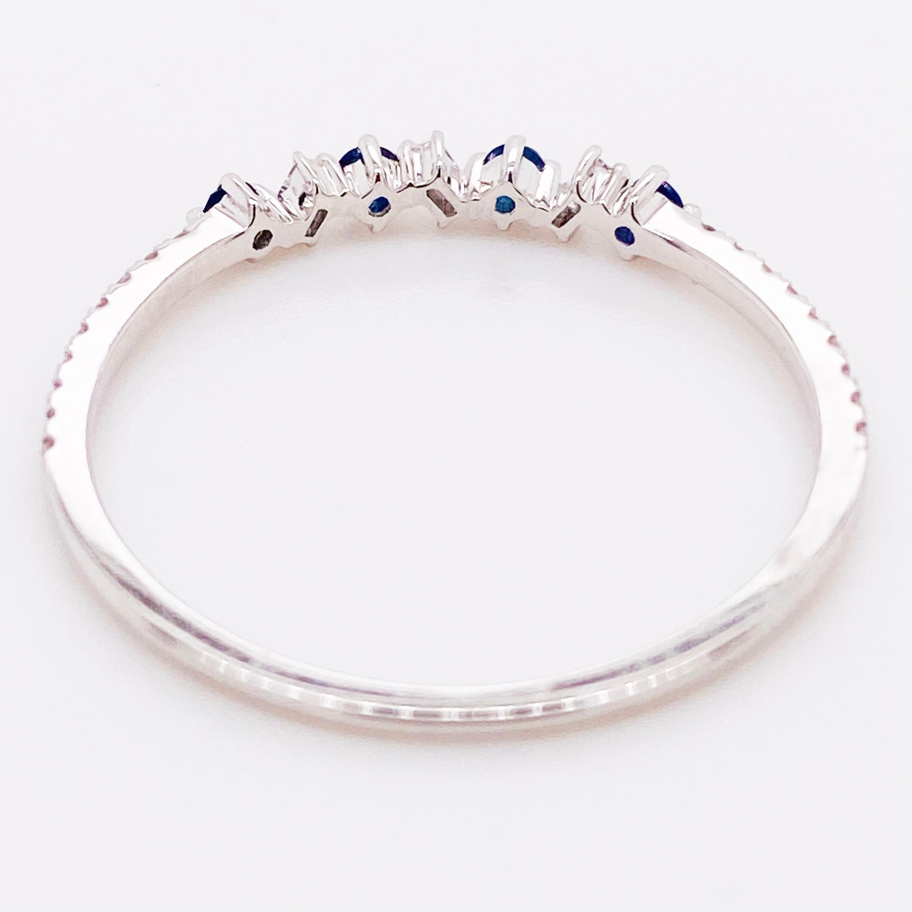 Saphir-Diamant-Ring, 14 Karat Gold, runder blauer Saphir Baguette-Diamantband Damen im Angebot