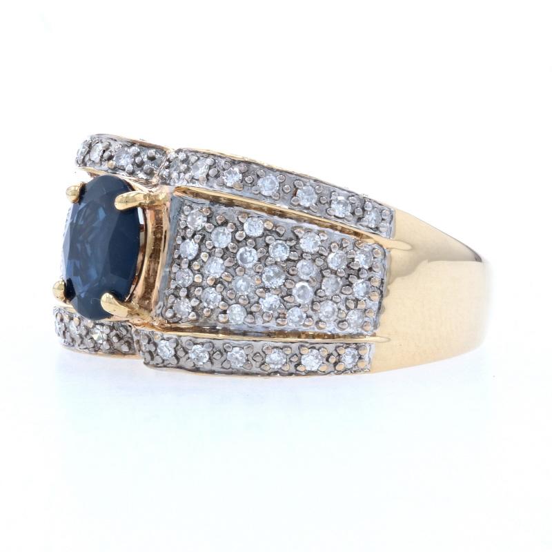 Sapphire and Diamond Ring, 14 Karat Yellow Gold Oval 2.02 Carat In Excellent Condition In Greensboro, NC