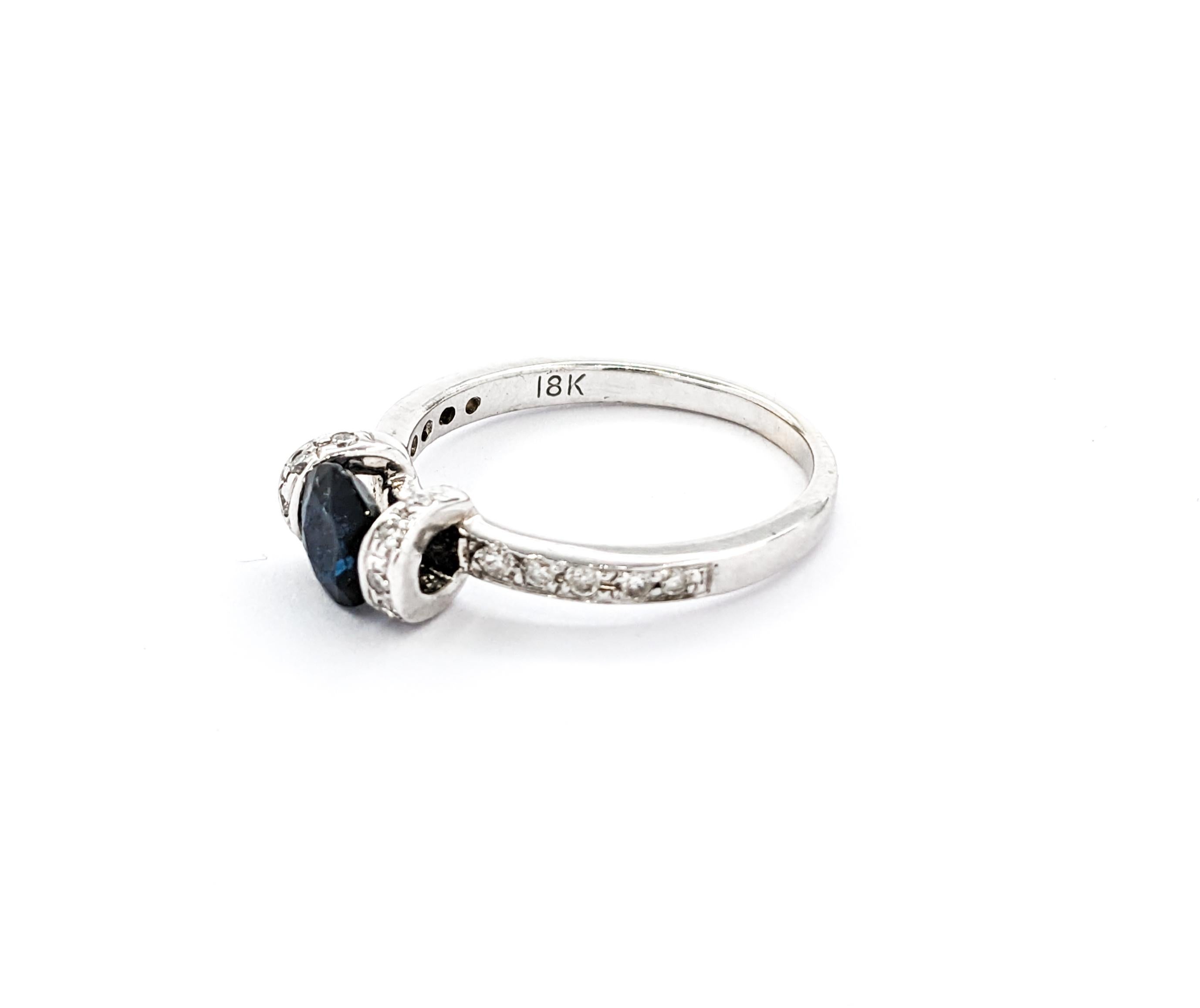 Ring mit Saphir und Diamant - 18 Karat Weißgold im Angebot 5