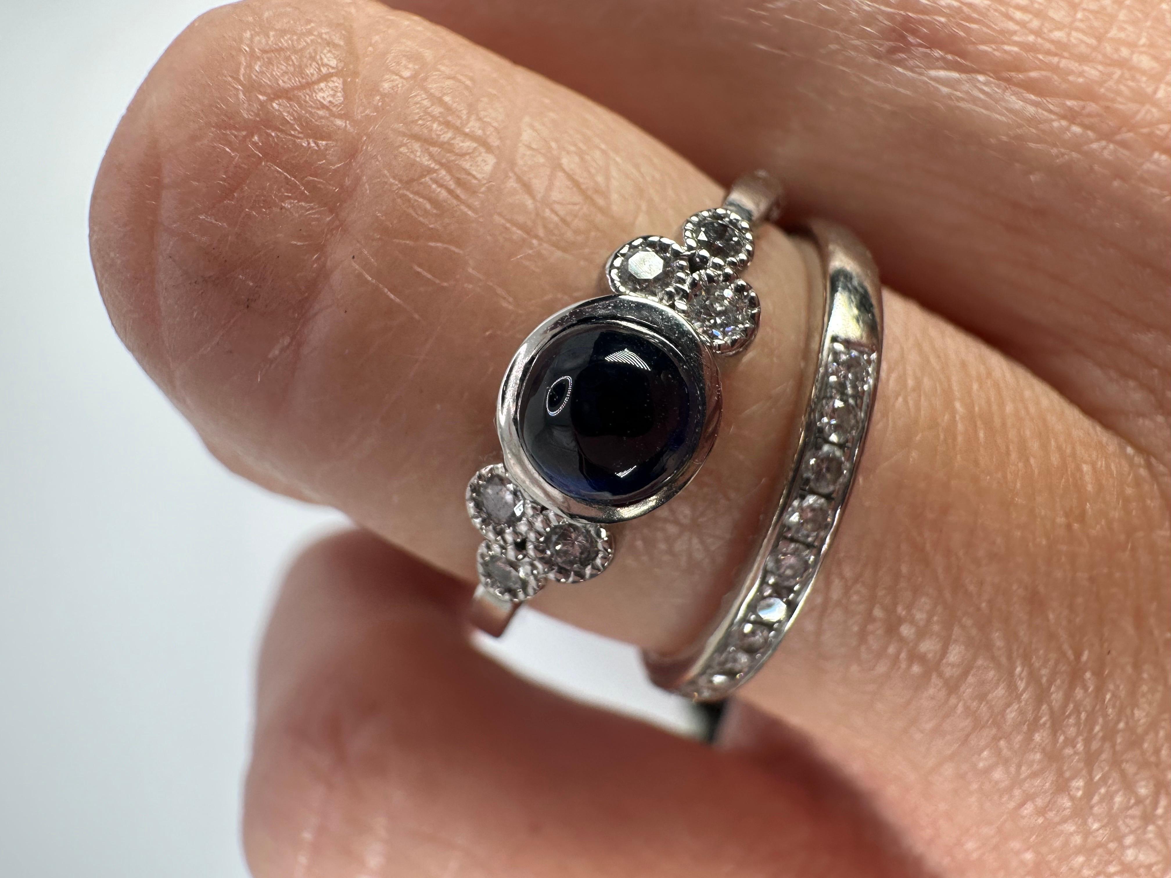 Sapphire Diamond ring 18KT white gold In New Condition For Sale In Boca Raton, FL