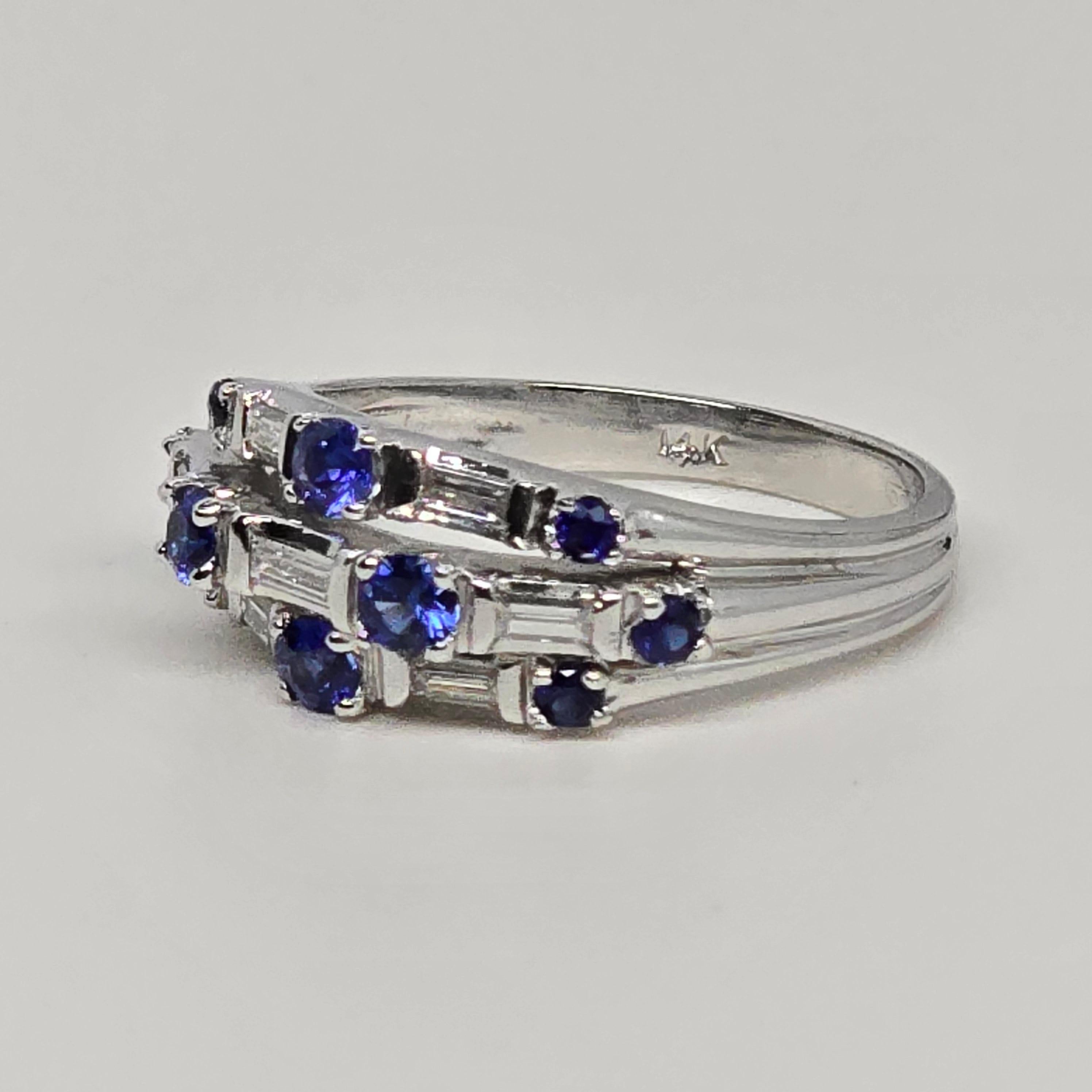 Moderno Anello con zaffiro e diamante Anello da cocktail in oro 14KT in vendita