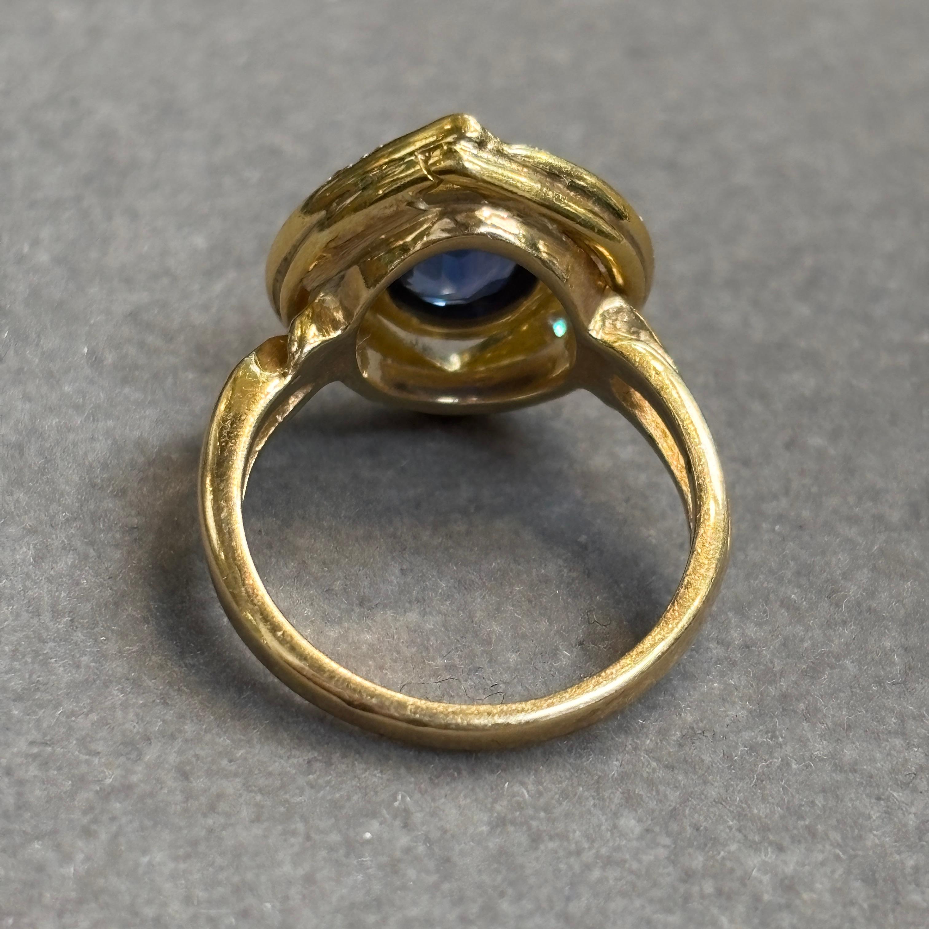 Sapphire & Diamond Ring For Sale 5
