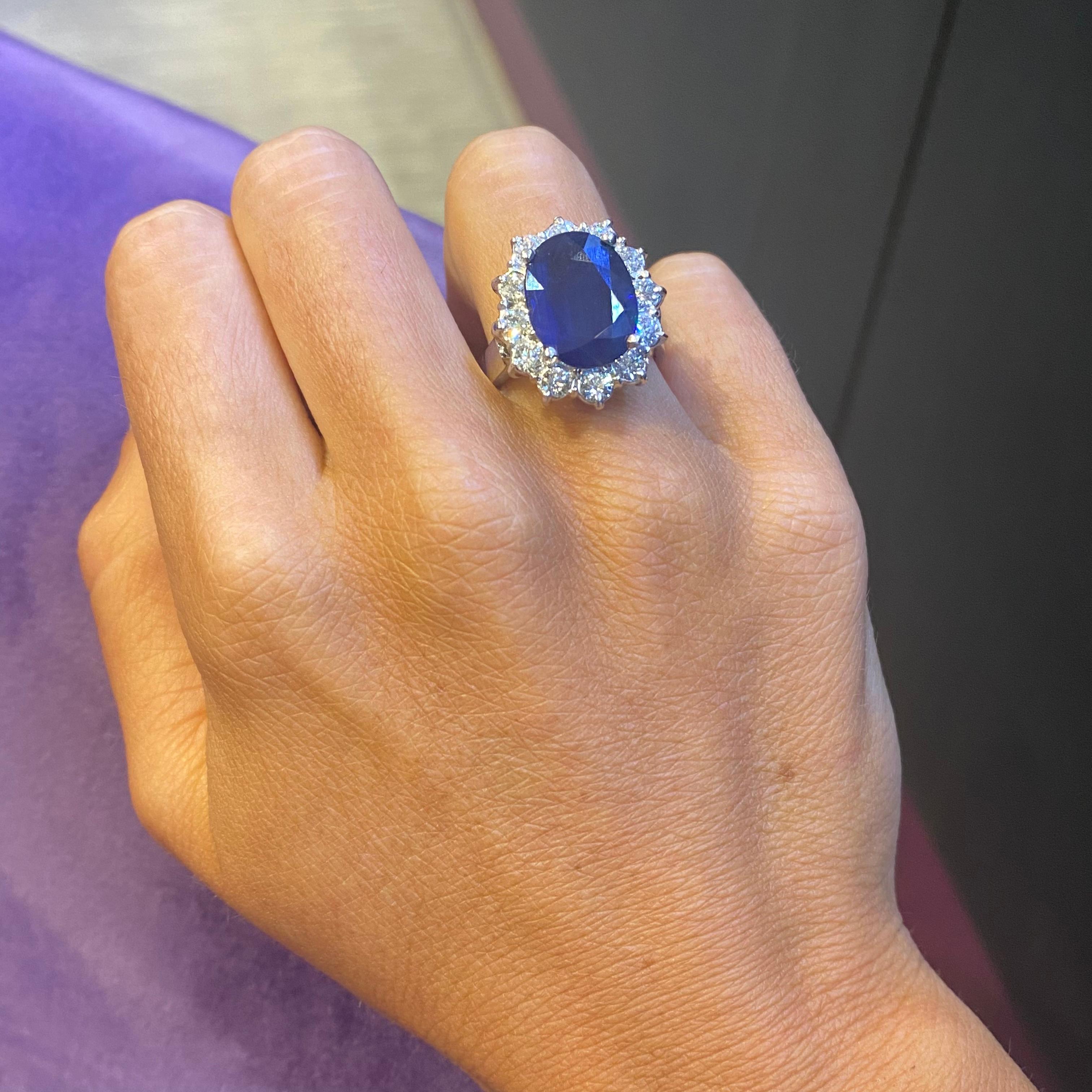 Saphir & Diamant Ring (Ovalschliff) im Angebot