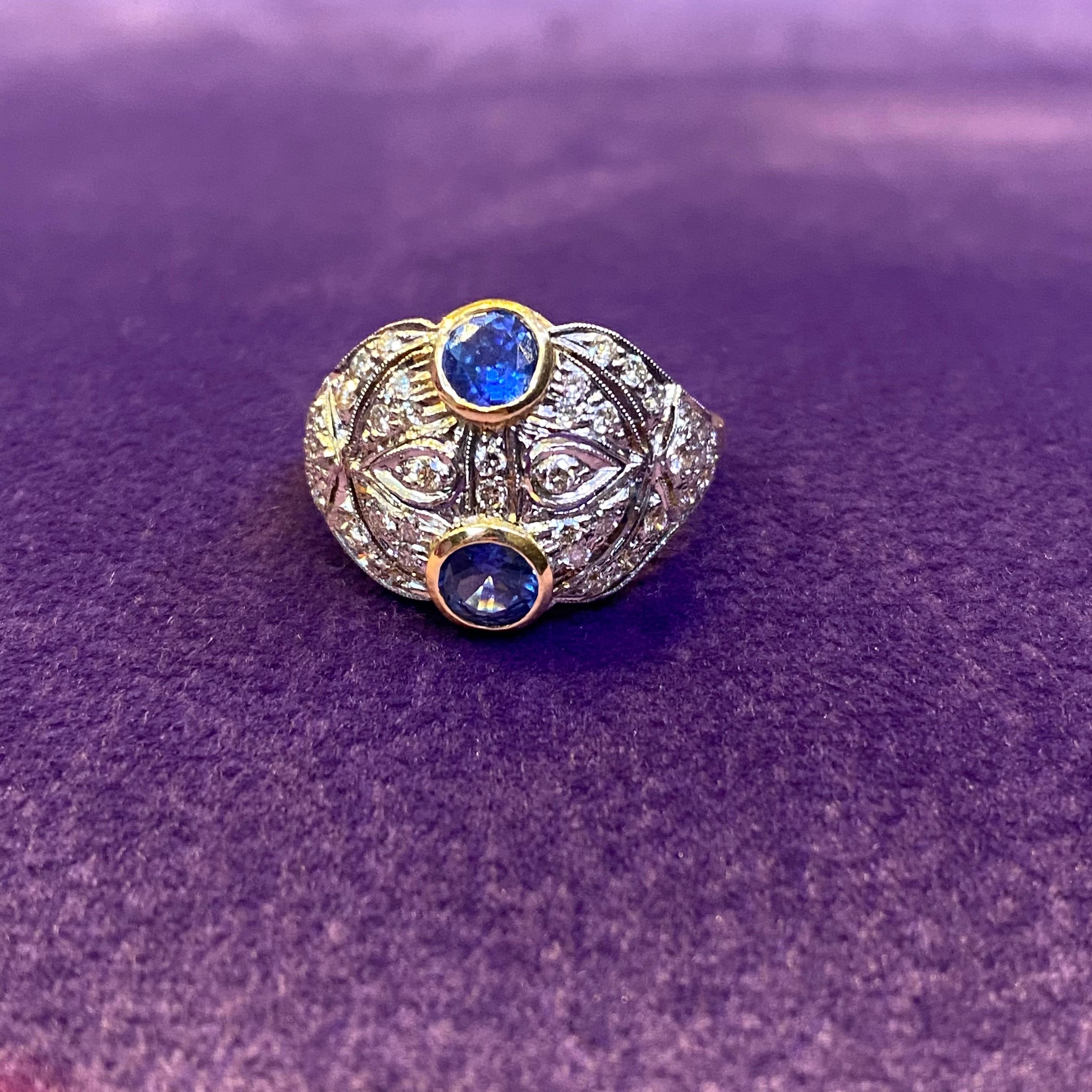 Round Cut Sapphire & Diamond Ring For Sale