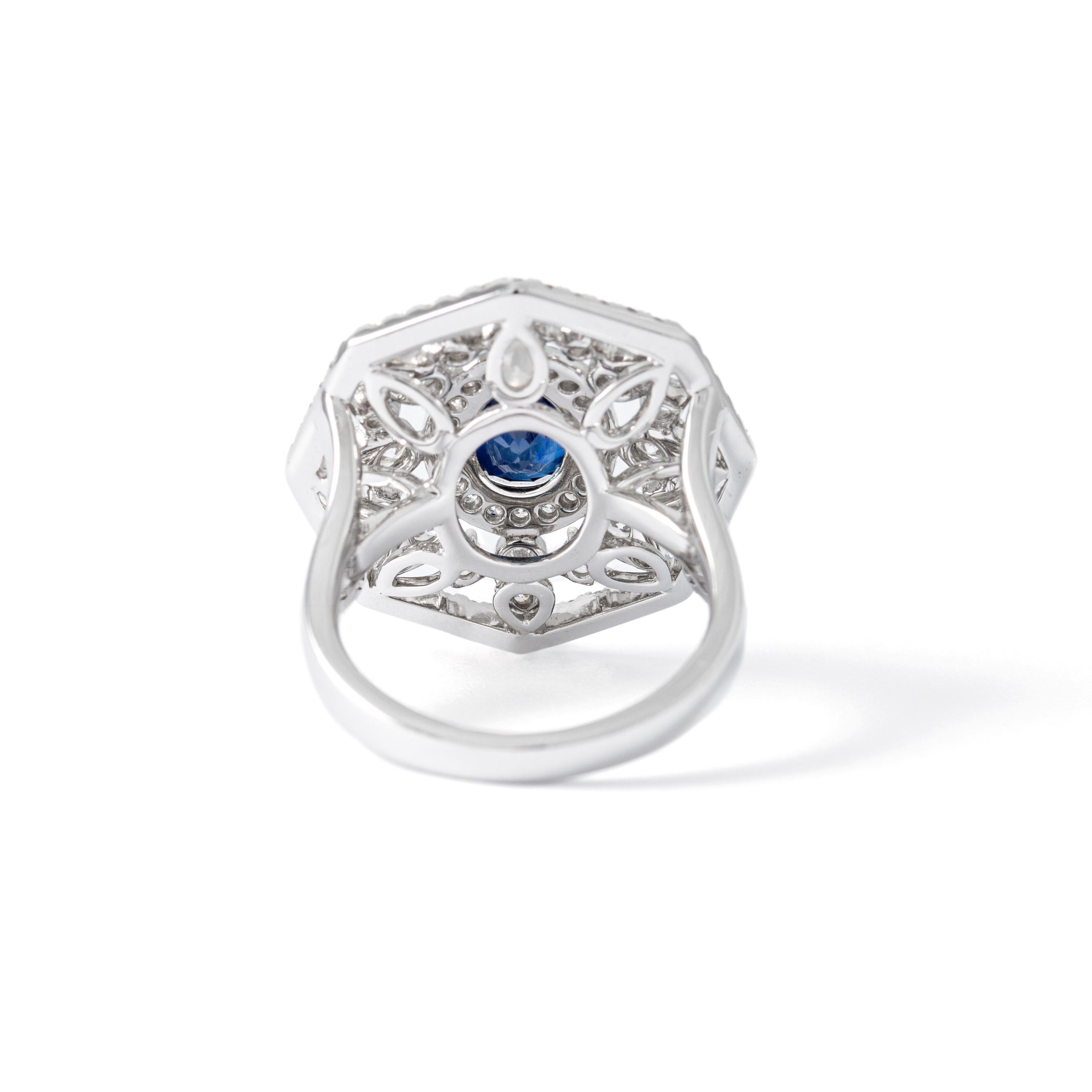 Sapphire Diamond Ring In New Condition For Sale In Geneva, CH