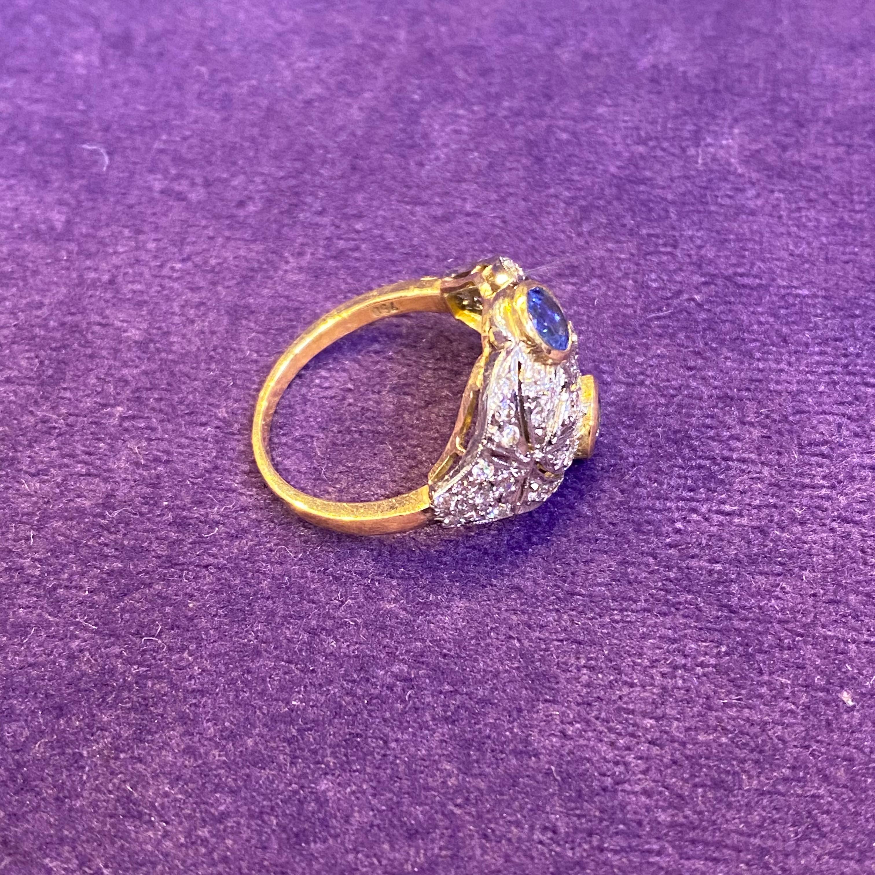 Women's Sapphire & Diamond Ring For Sale