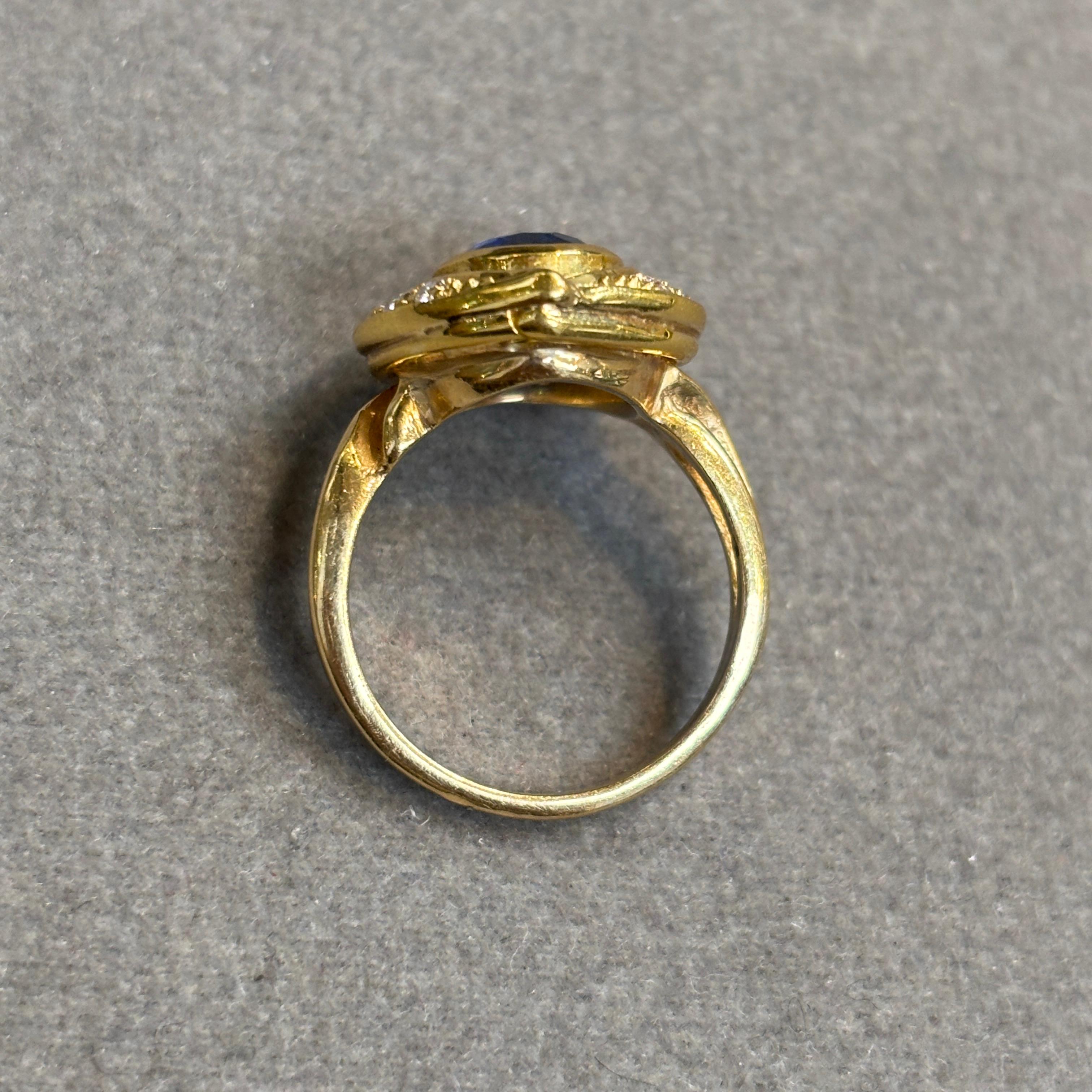 Sapphire & Diamond Ring For Sale 2