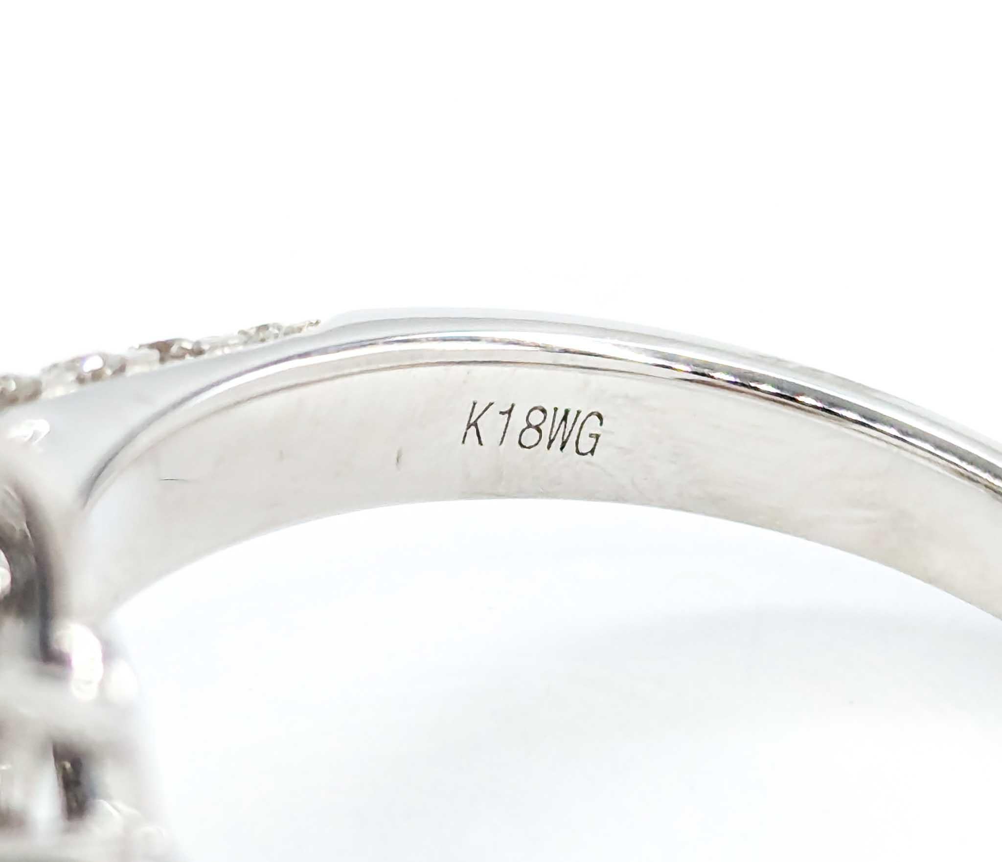 Anello con zaffiro e diamanti in oro bianco 18 carati in vendita 5