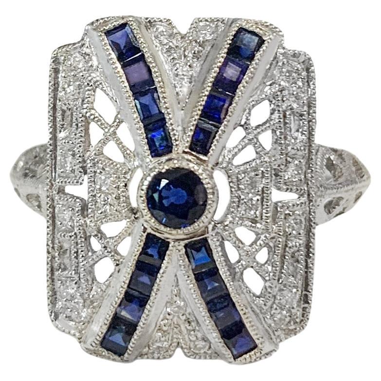 Sapphire & Diamond  Ring In Platinum  For Sale