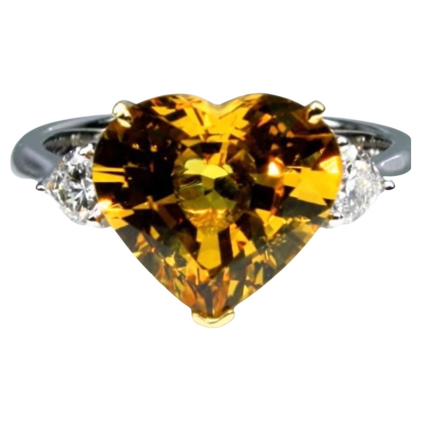 Sapphire Diamond ring Yellow diamond ring 18KT gold Exquisite