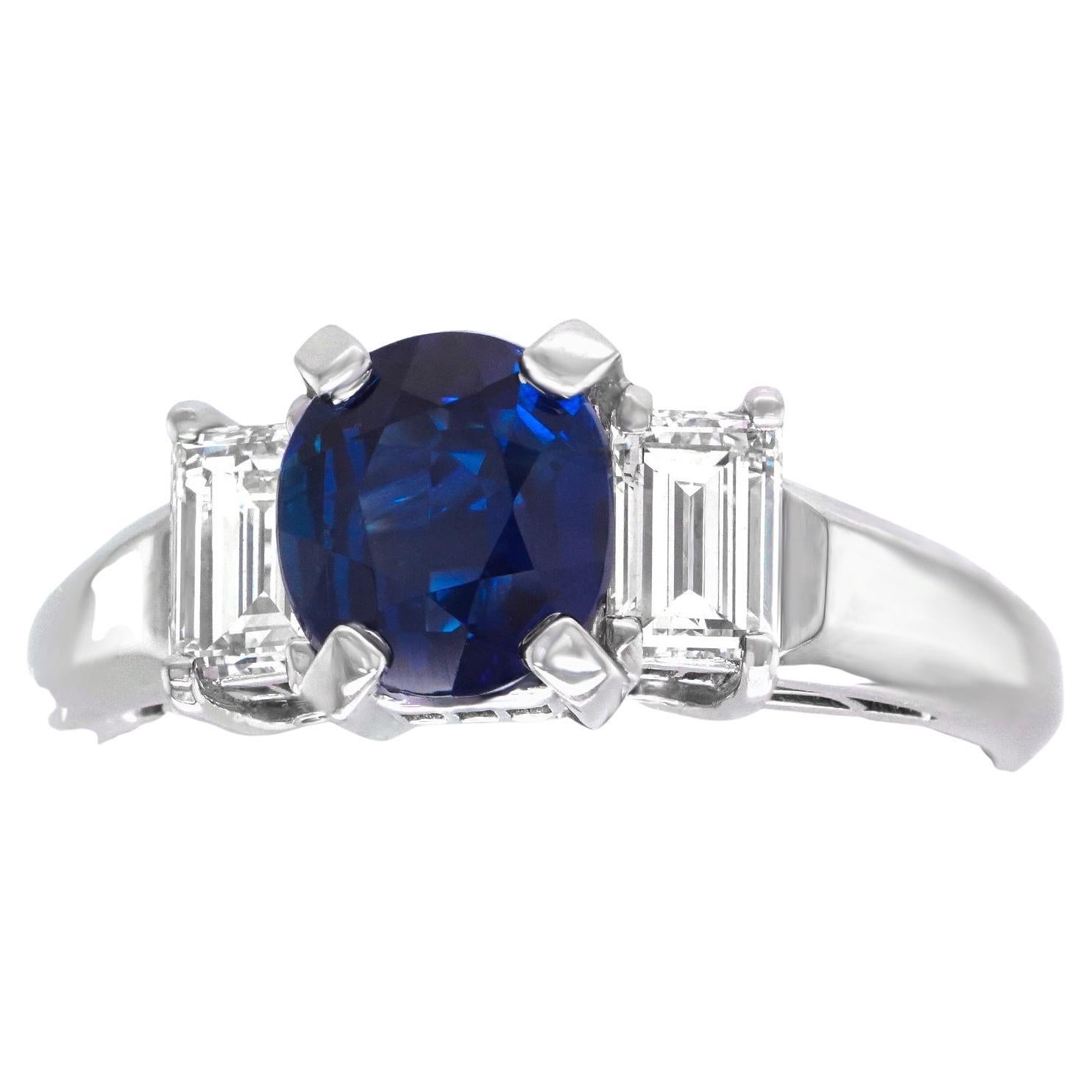 Sapphire & Diamond-set Platinum Ring For Sale