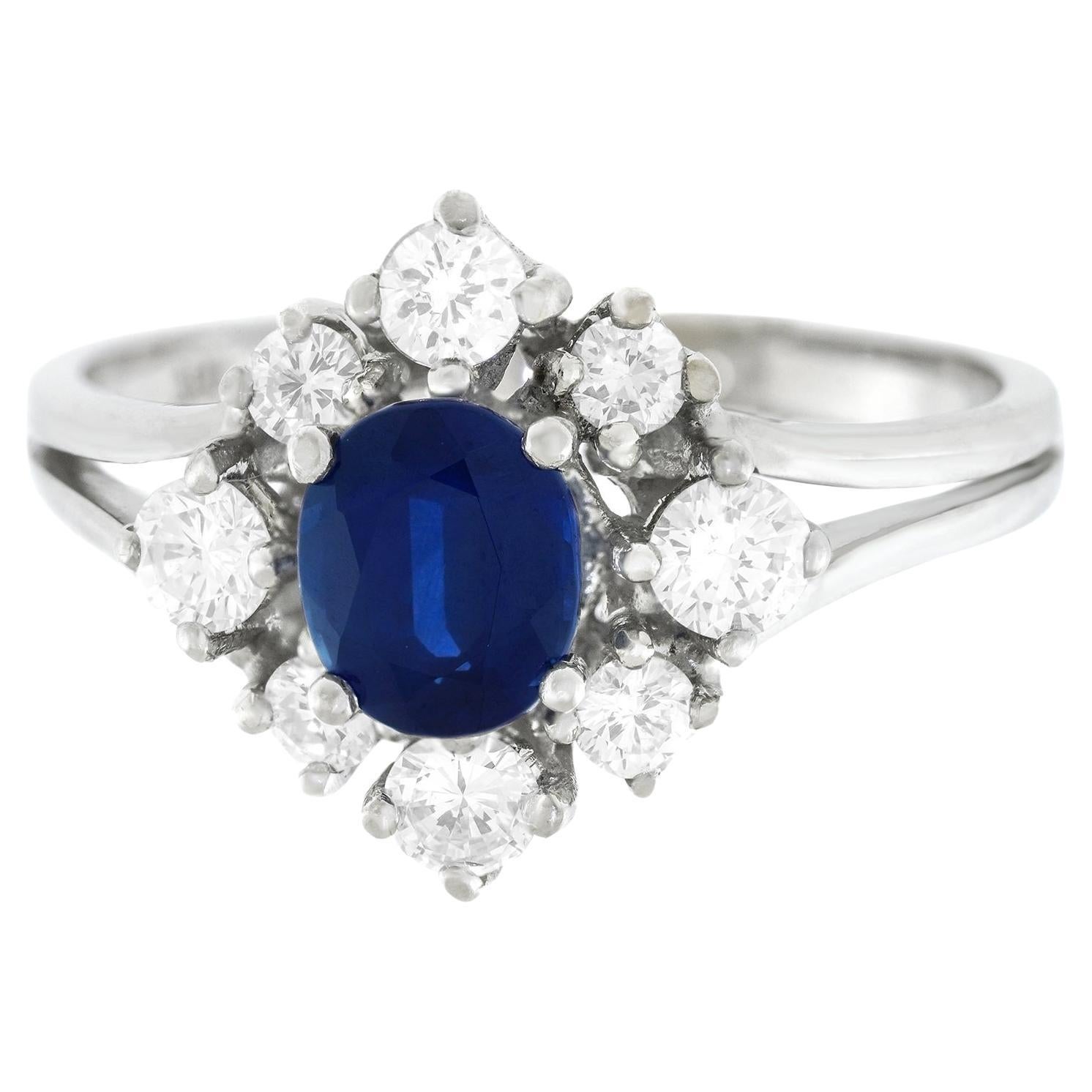 Sapphire & Diamond-Set Ring For Sale