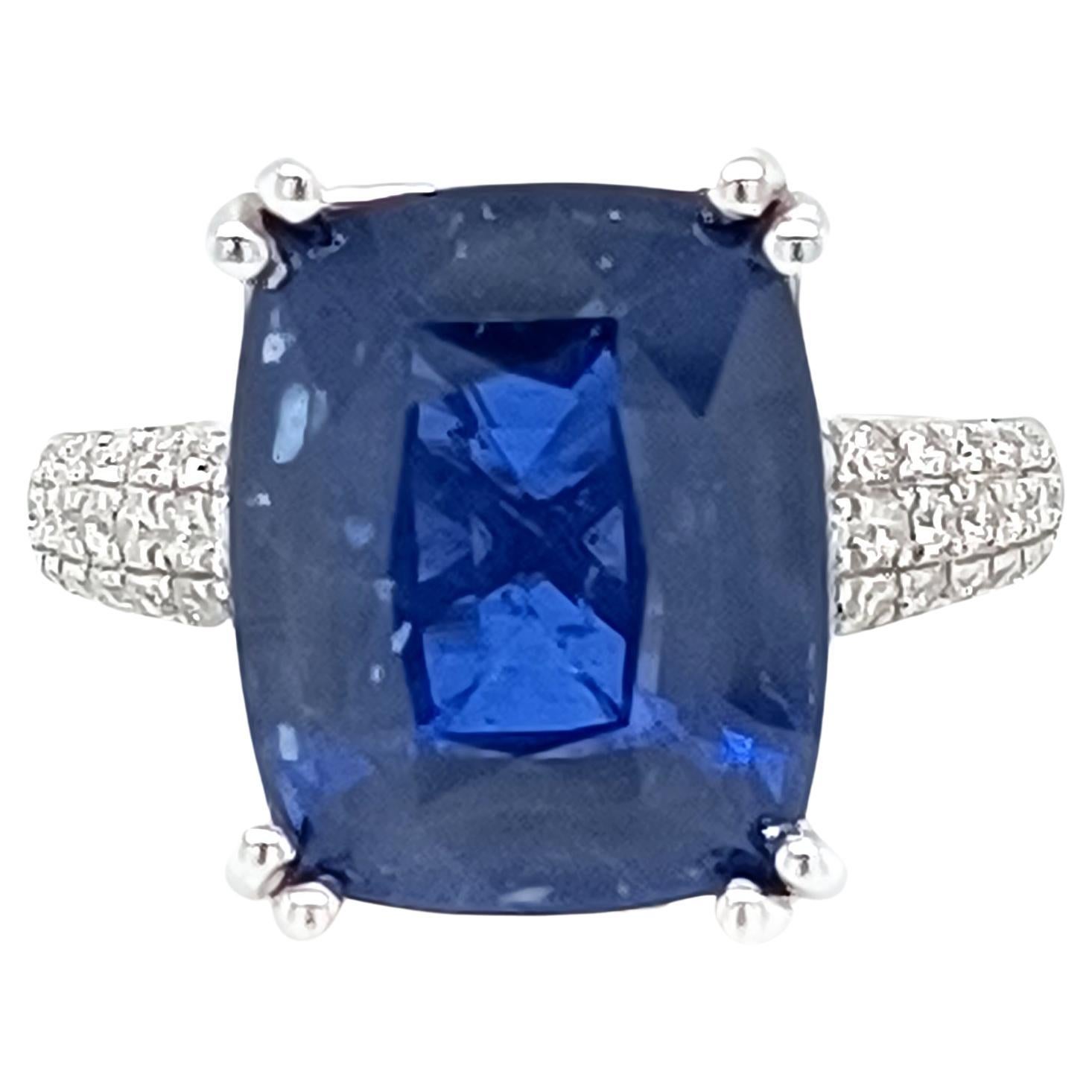 Sapphire & Diamond Solitaire Ring For Sale